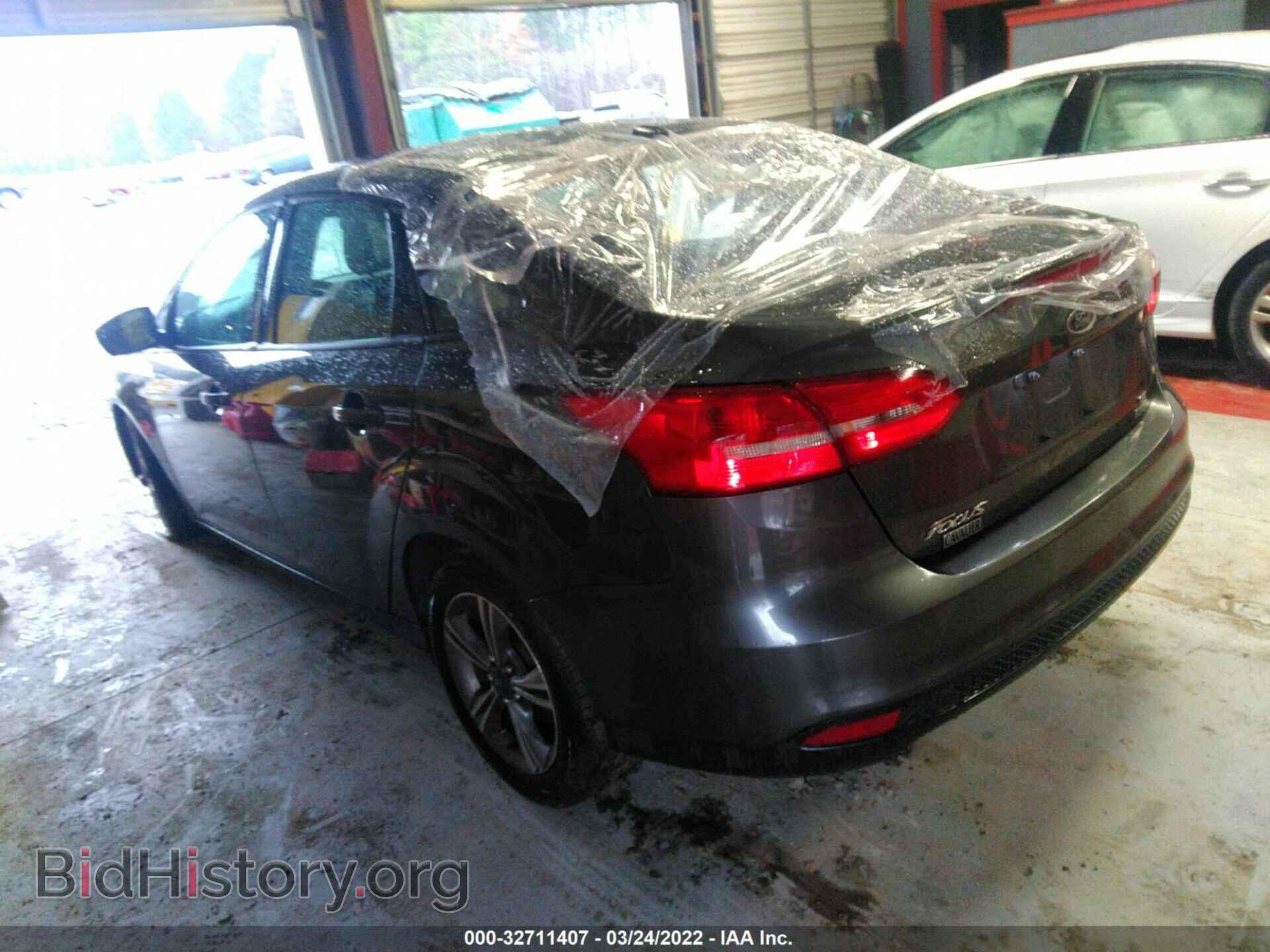 2018 FORD FOCUS - VIN: 1FADP3FE1JL329863 - Фото 3