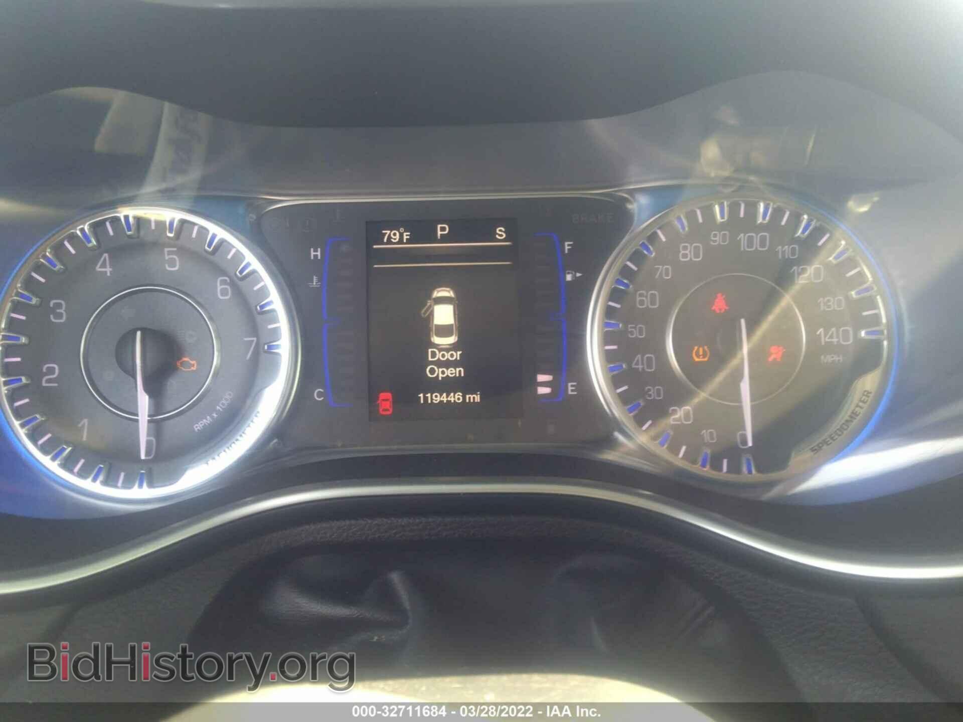 2016 CHRYSLER 200 - VIN: 1C3CCCAB9GN142628 - Фото 7