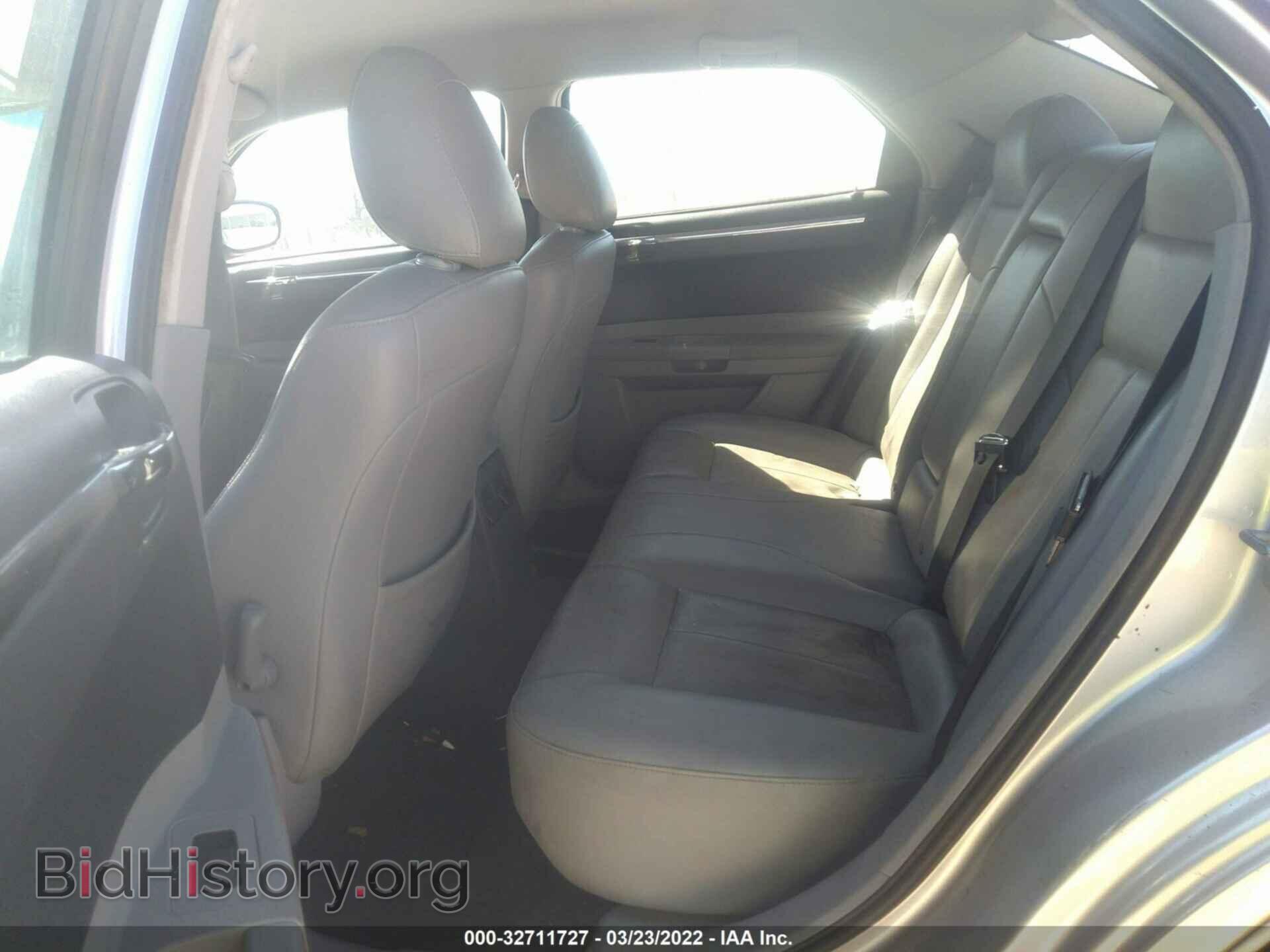 2007 CHRYSLER 300 - VIN: 2C3KA53G87H728073 - Фото 8