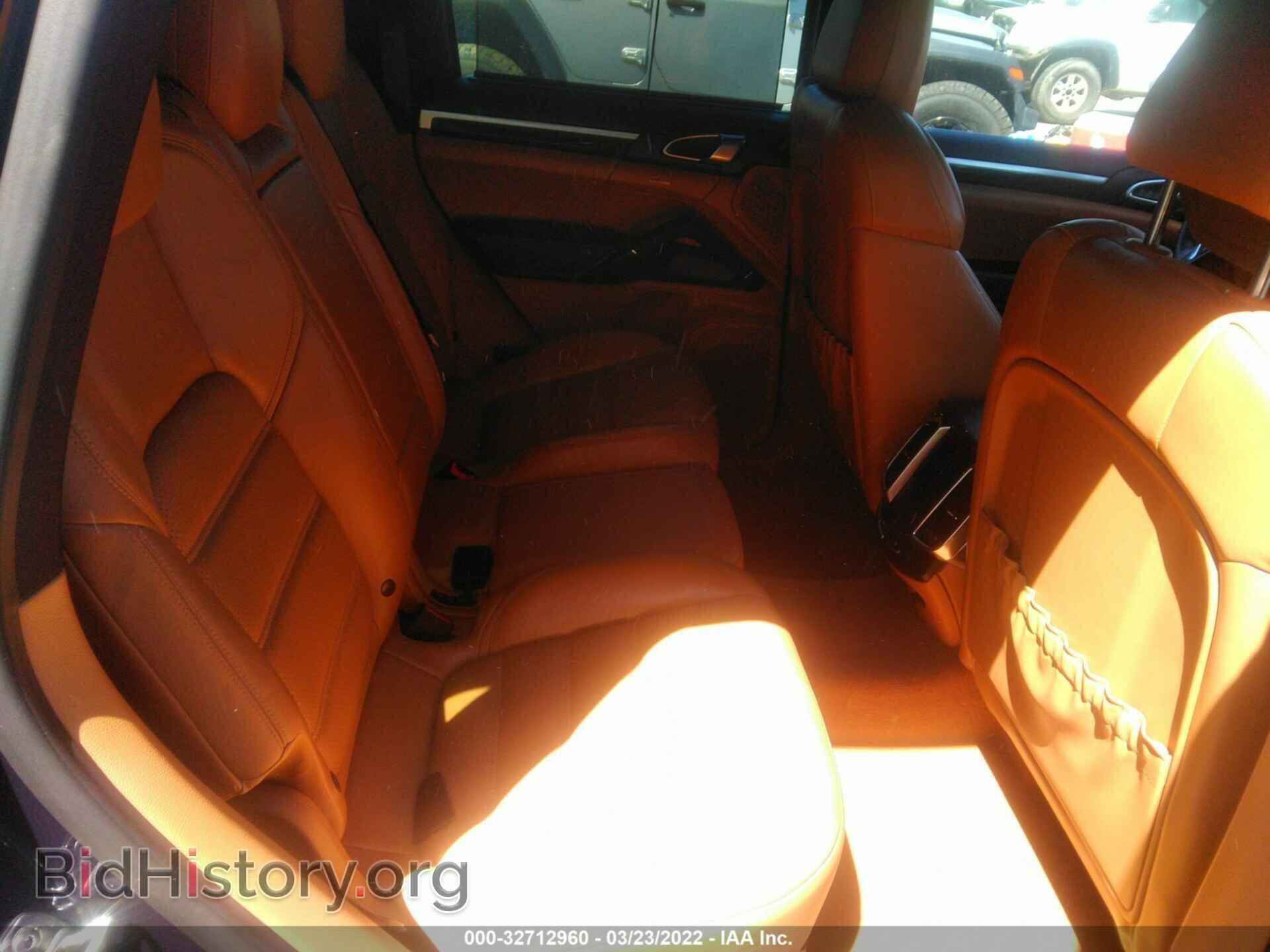 2013 PORSCHE CAYENNE - VIN: WP1AA2A28DLA19928 - Photo 8