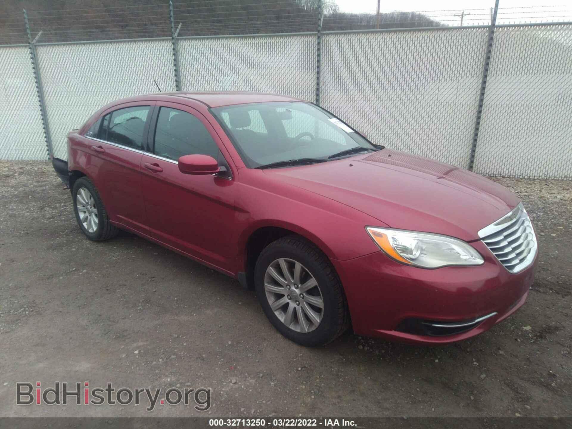 Фотография 1C3CCBBB0DN679389 - CHRYSLER 200 2013
