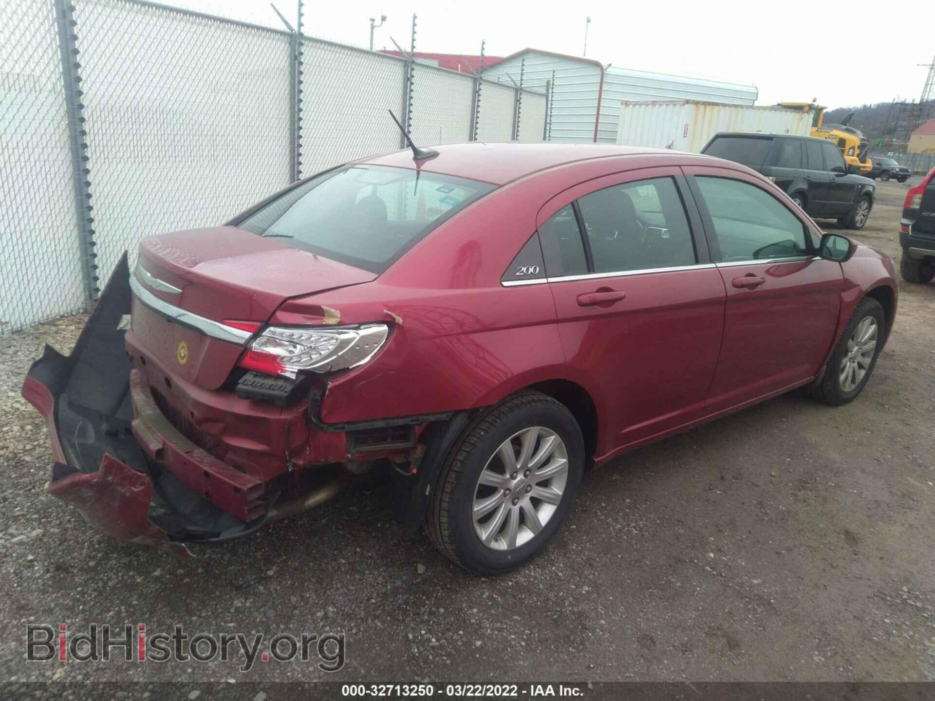 2013 CHRYSLER 200 - VIN: 1C3CCBBB0DN679389 - Фото 4
