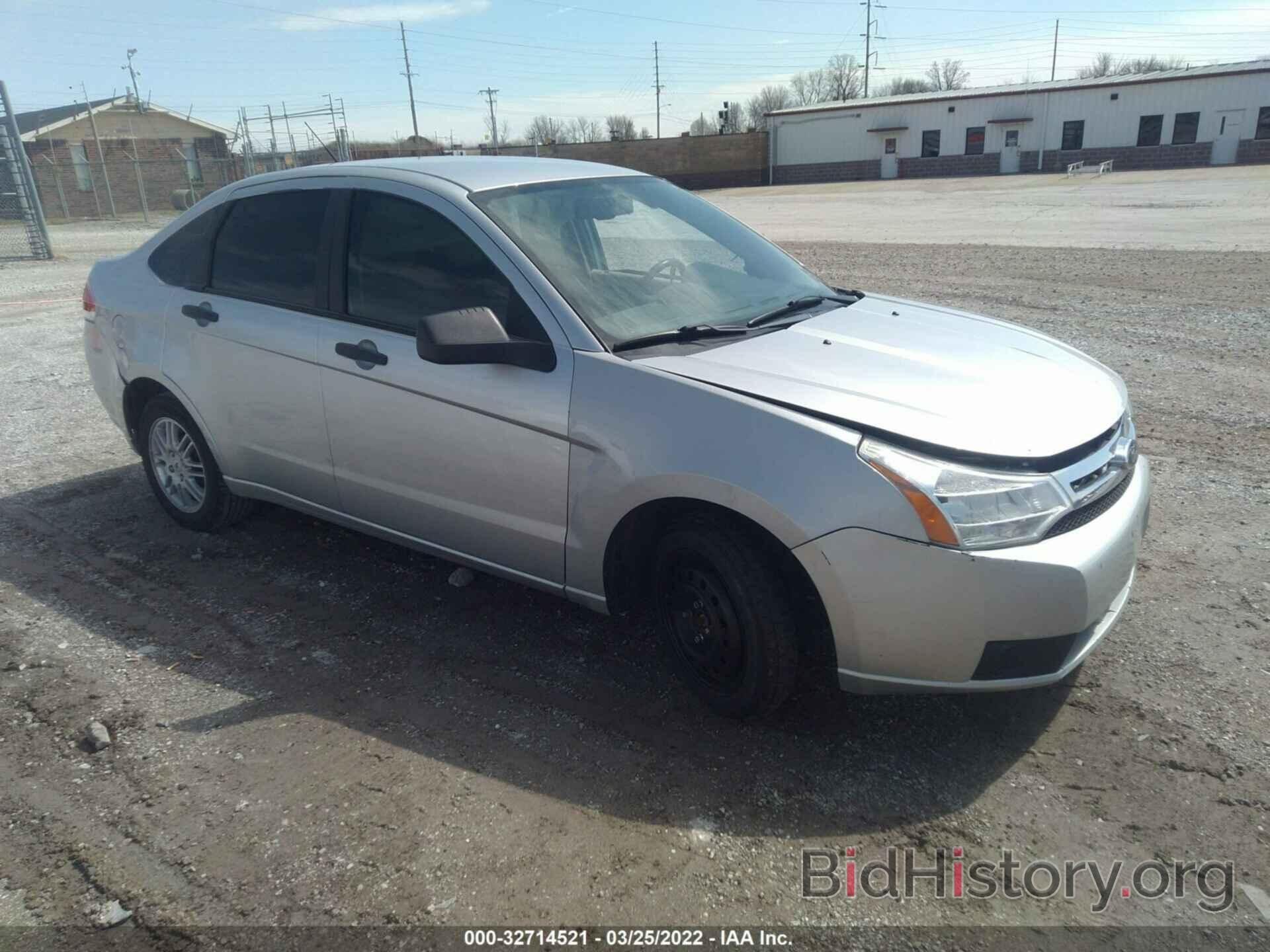 Photo 1FAHP3FN6BW102962 - FORD FOCUS 2011