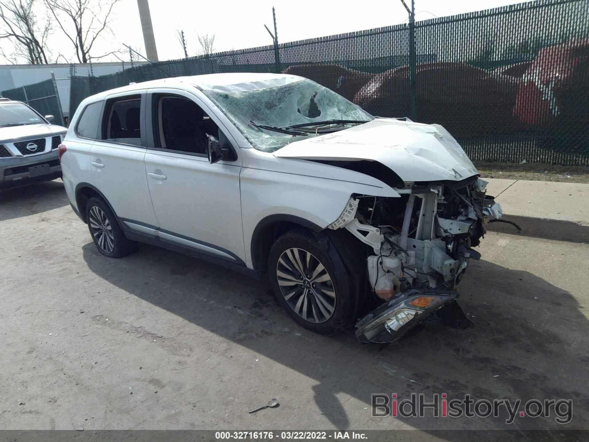 Photo JA4AD2A33LZ044923 - MITSUBISHI OUTLANDER 2020