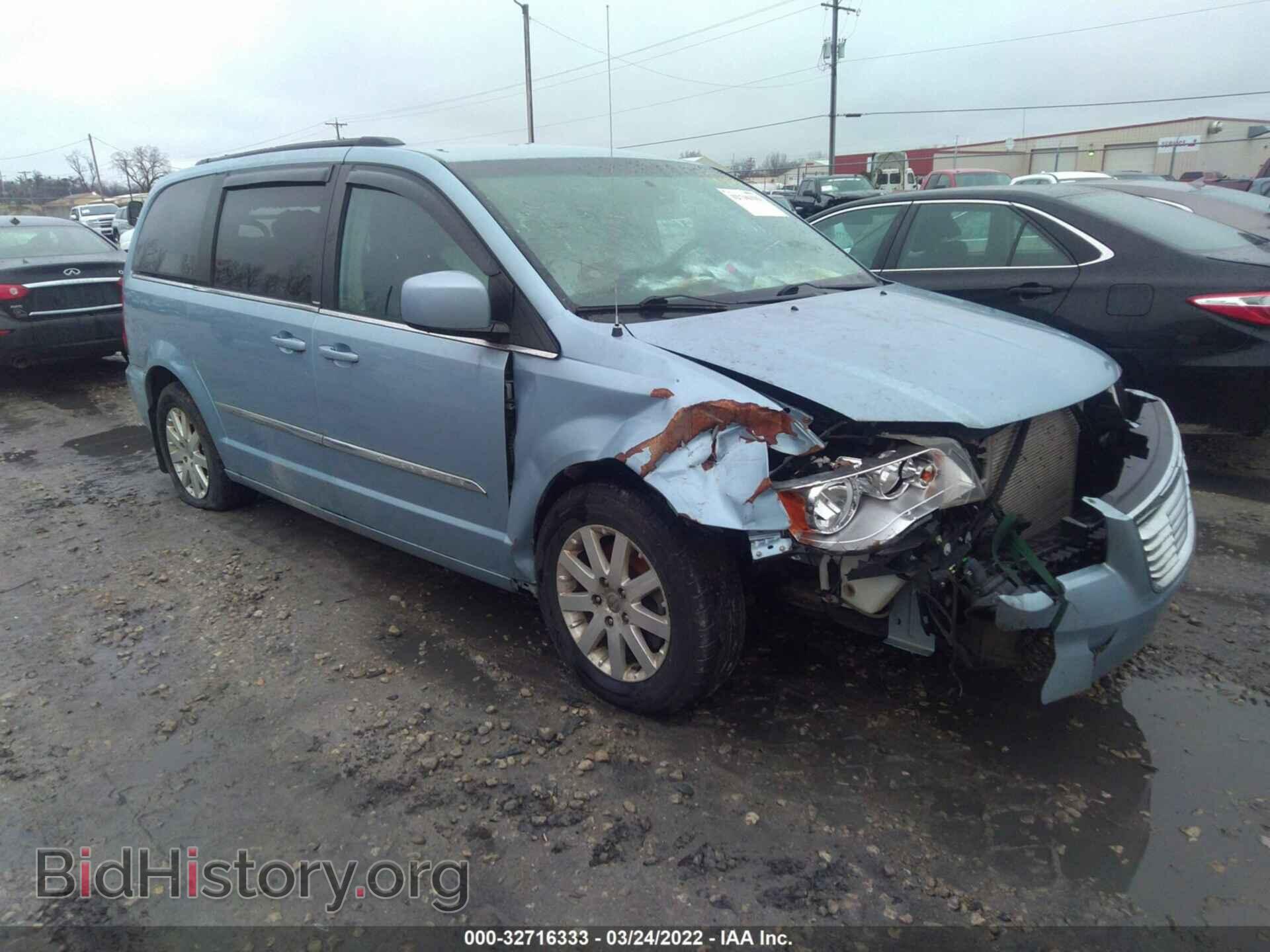 Фотография 2C4RC1BG3DR615684 - CHRYSLER TOWN & COUNTRY 2013