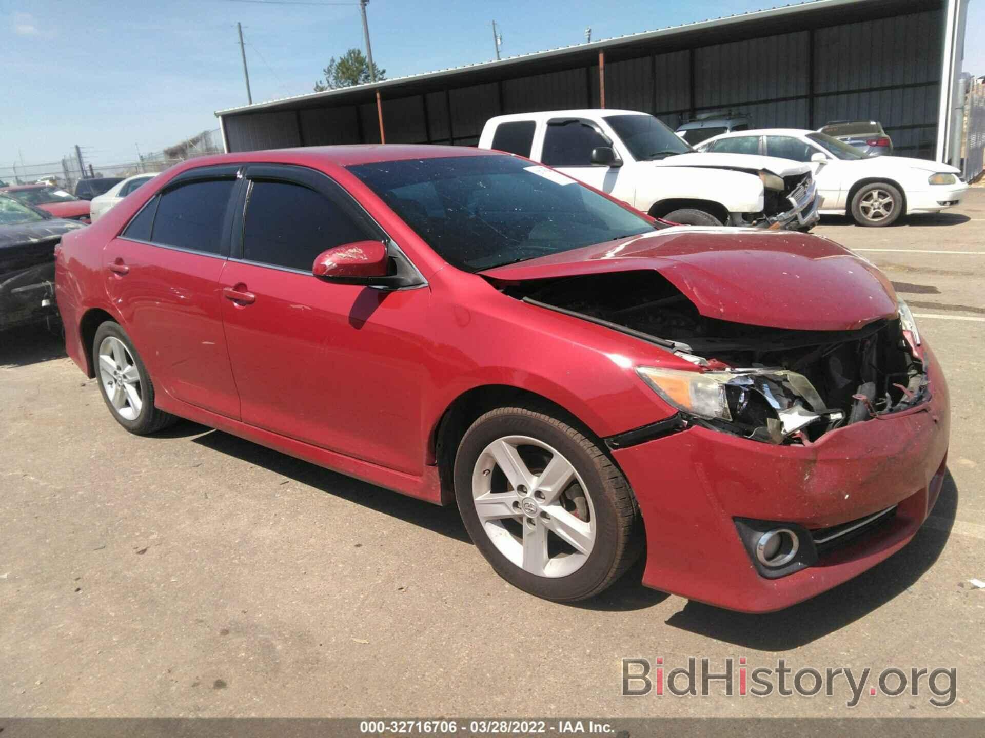 Photo 4T1BF1FK2EU826561 - TOYOTA CAMRY 2014