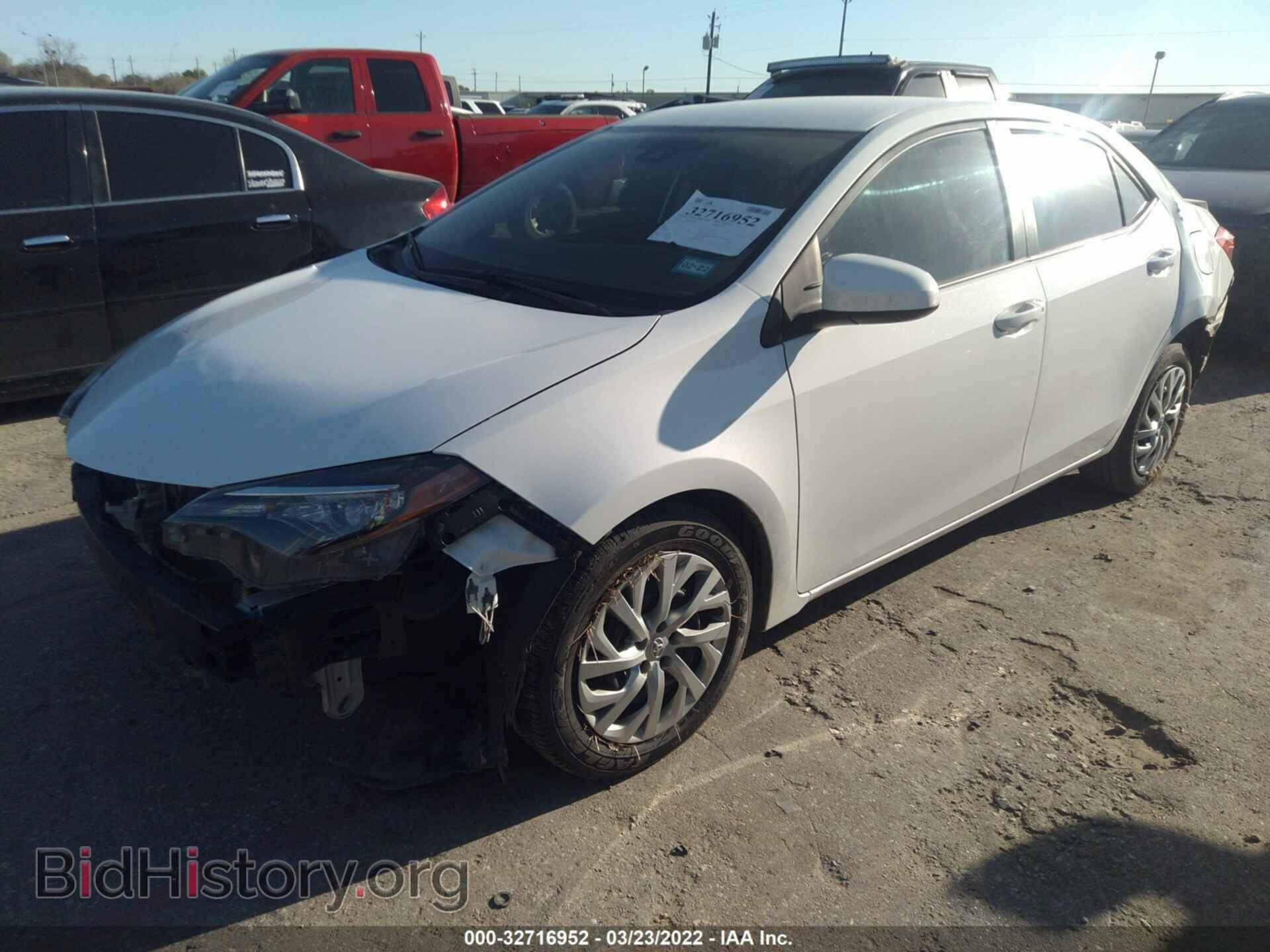 2017 TOYOTA COROLLA - VIN: 5YFBURHE2HP587613 - Фото 2