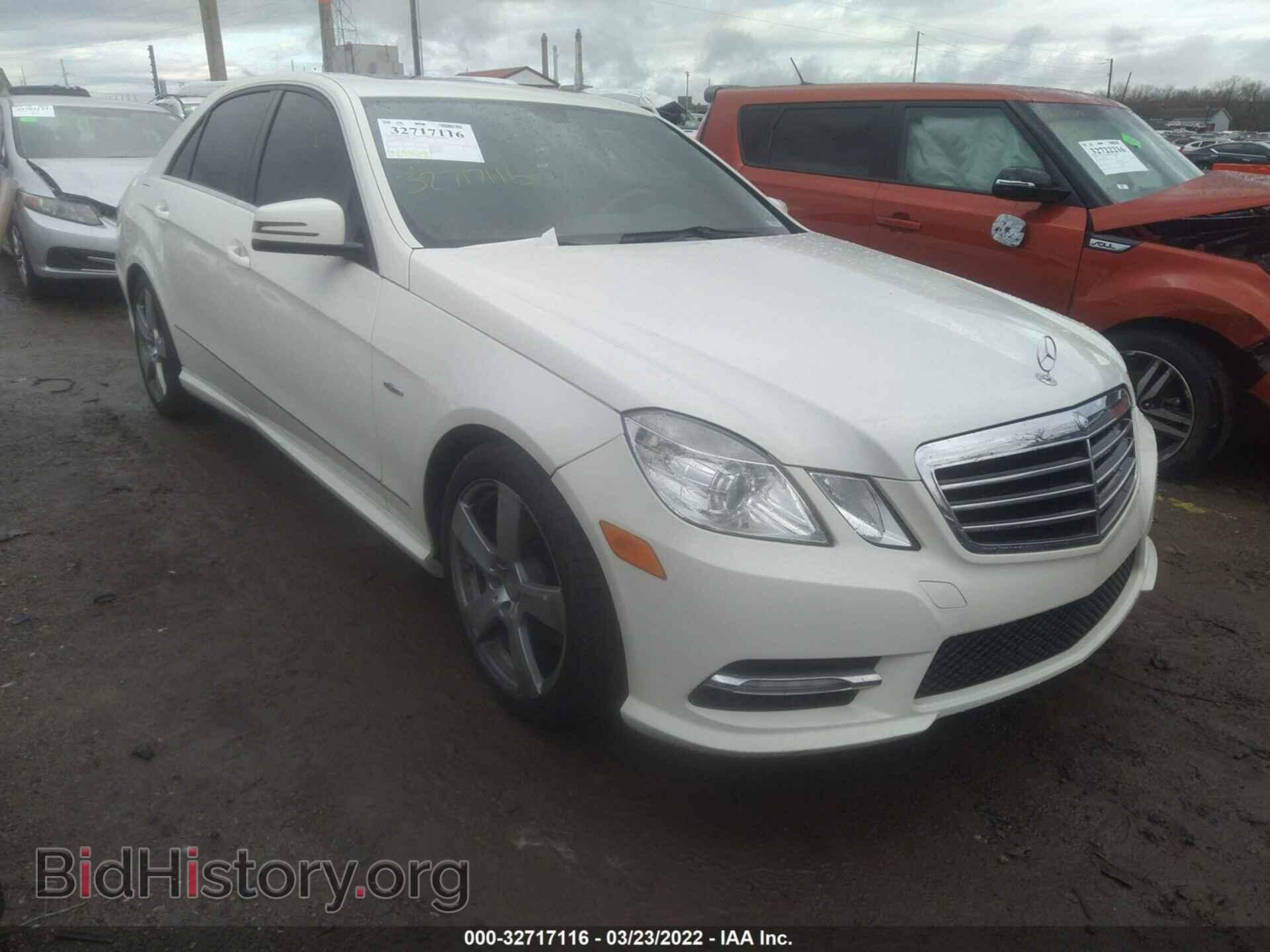 Photo WDDHF8JB3CA526076 - MERCEDES-BENZ E-CLASS 2012