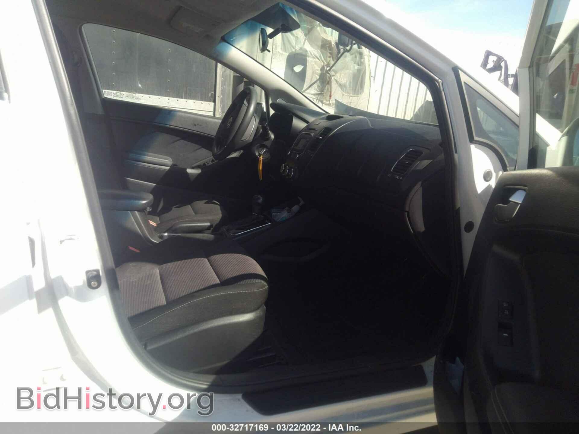 2017 KIA FORTE - VIN: 3KPFK4A71HE042381 - Фото 5