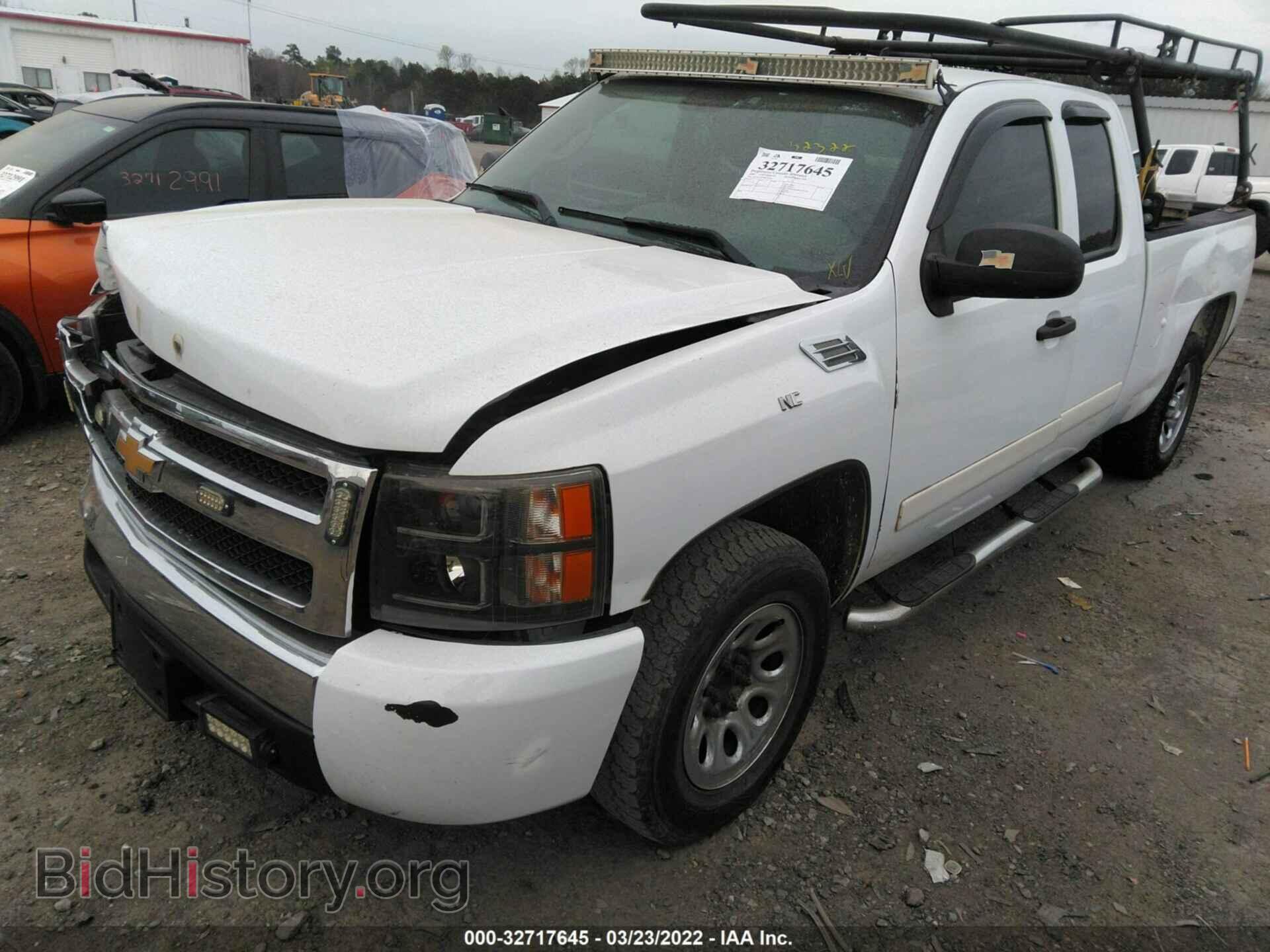 2008 CHEVROLET SILVERADO 1500 - VIN: 2GCEC19CX81318336 - Фото 2