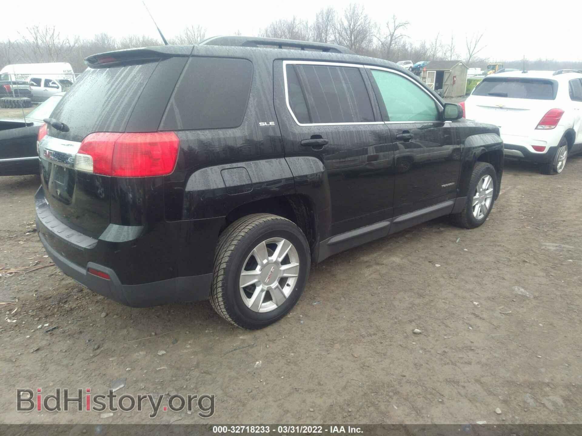 2011 GMC TERRAIN - VIN: 2CTALSEC6B6437980 - Photo 4