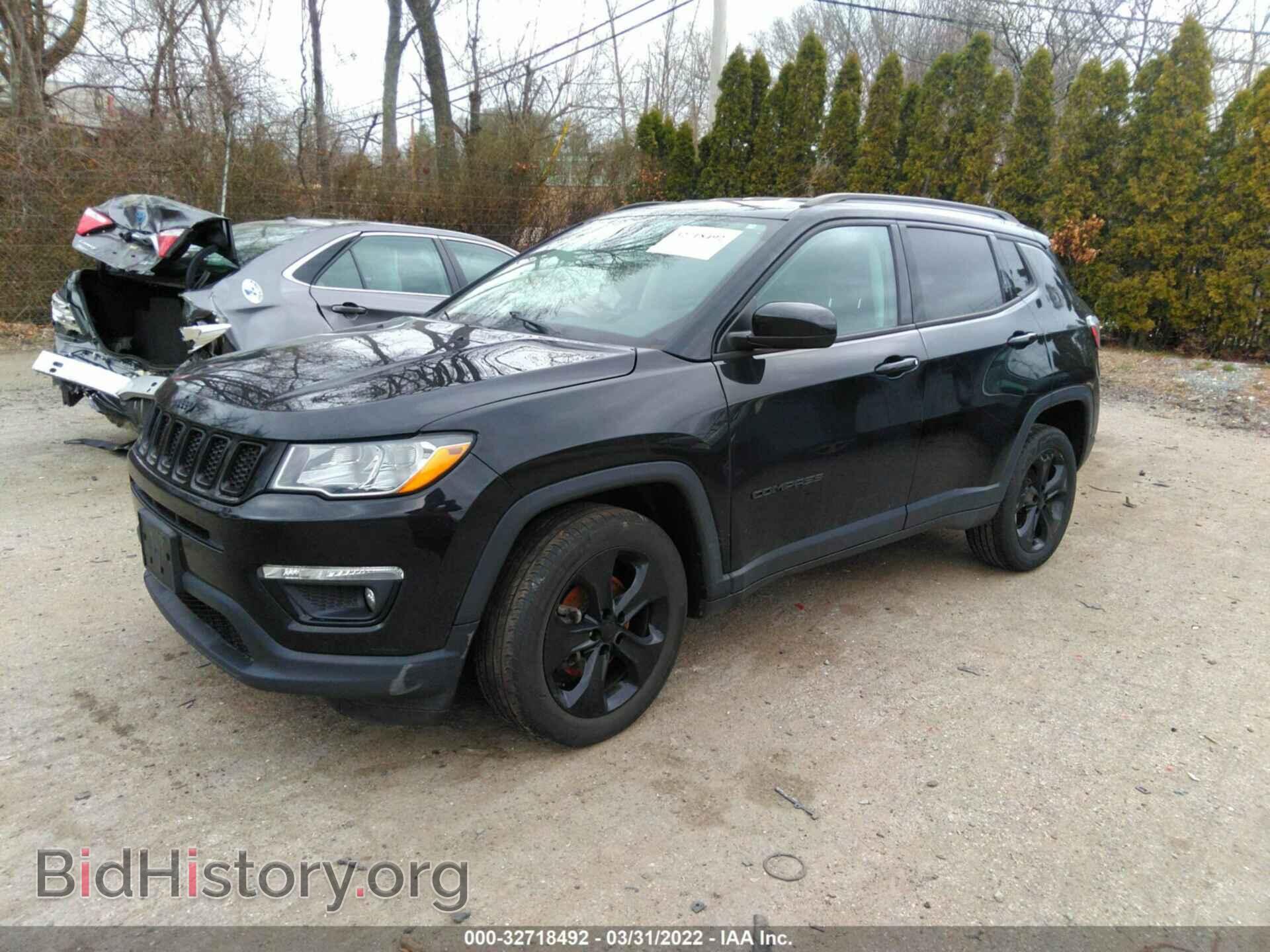 2018 JEEP COMPASS - VIN: 3C4NJDBB0JT299180 - Фото 2