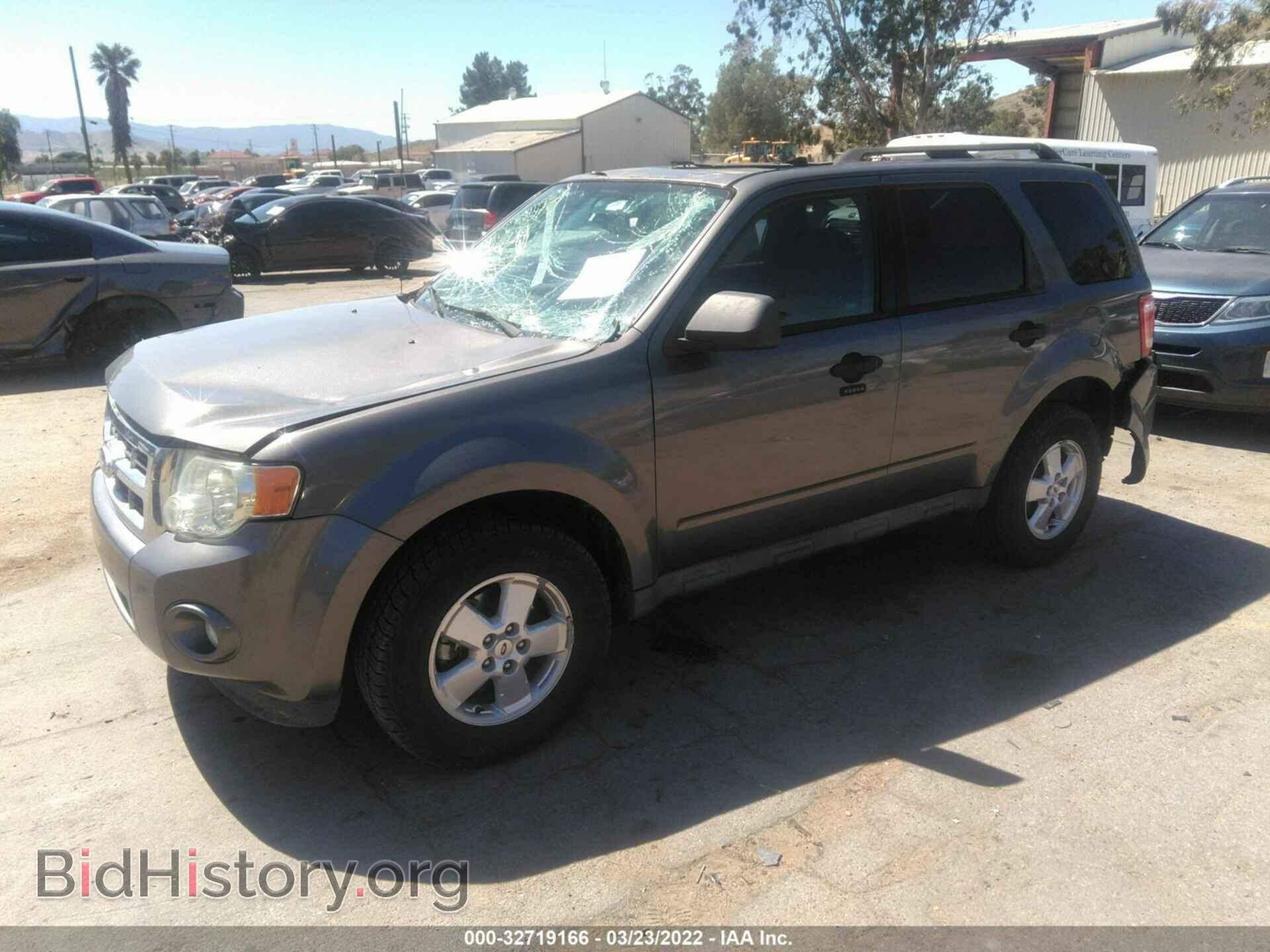 2010 FORD ESCAPE - VIN: 1FMCU0D78AKB51775 - Фото 2