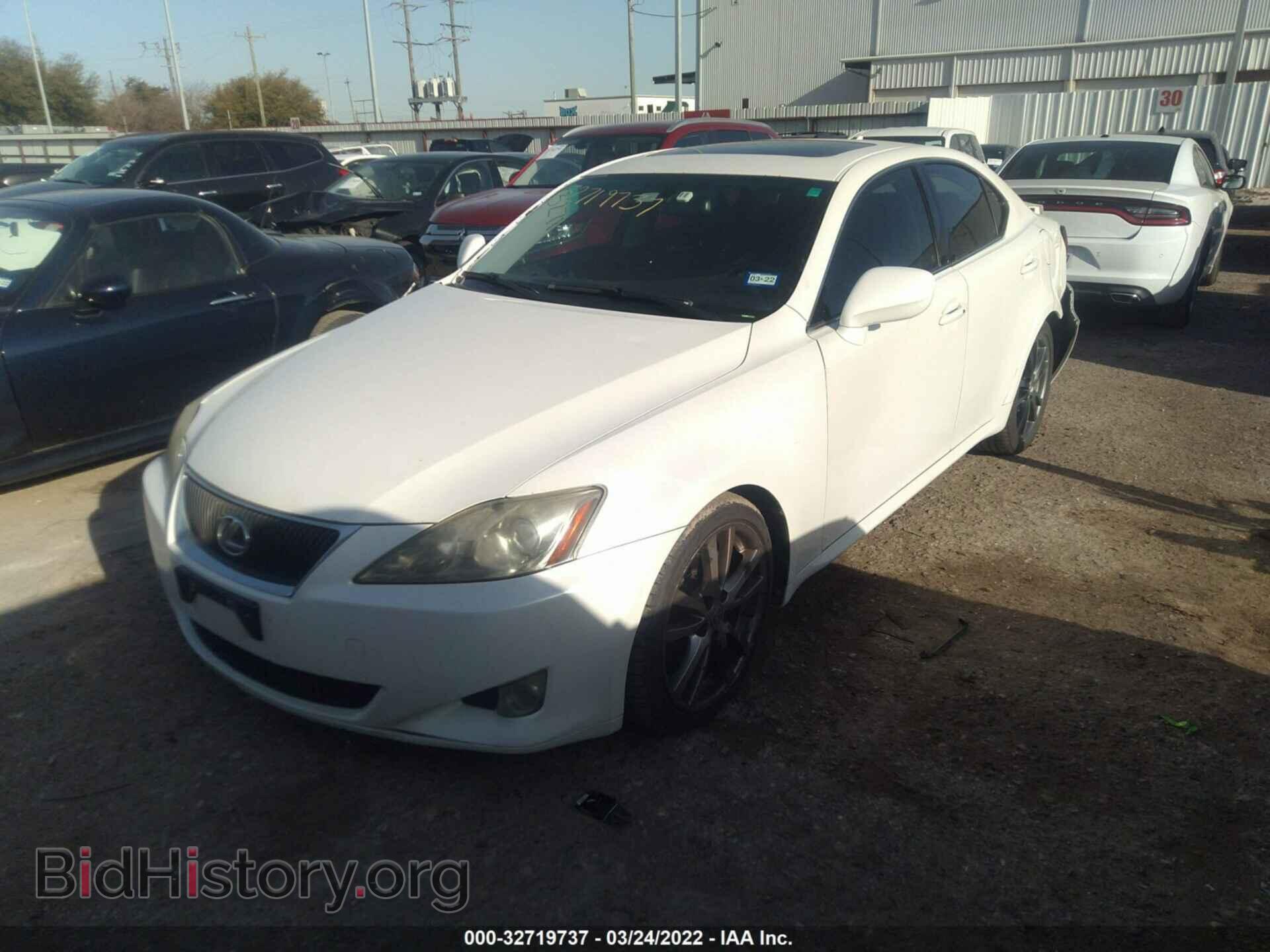 2008 LEXUS IS 250 - VIN: JTHBK262182072671 - Фото 2