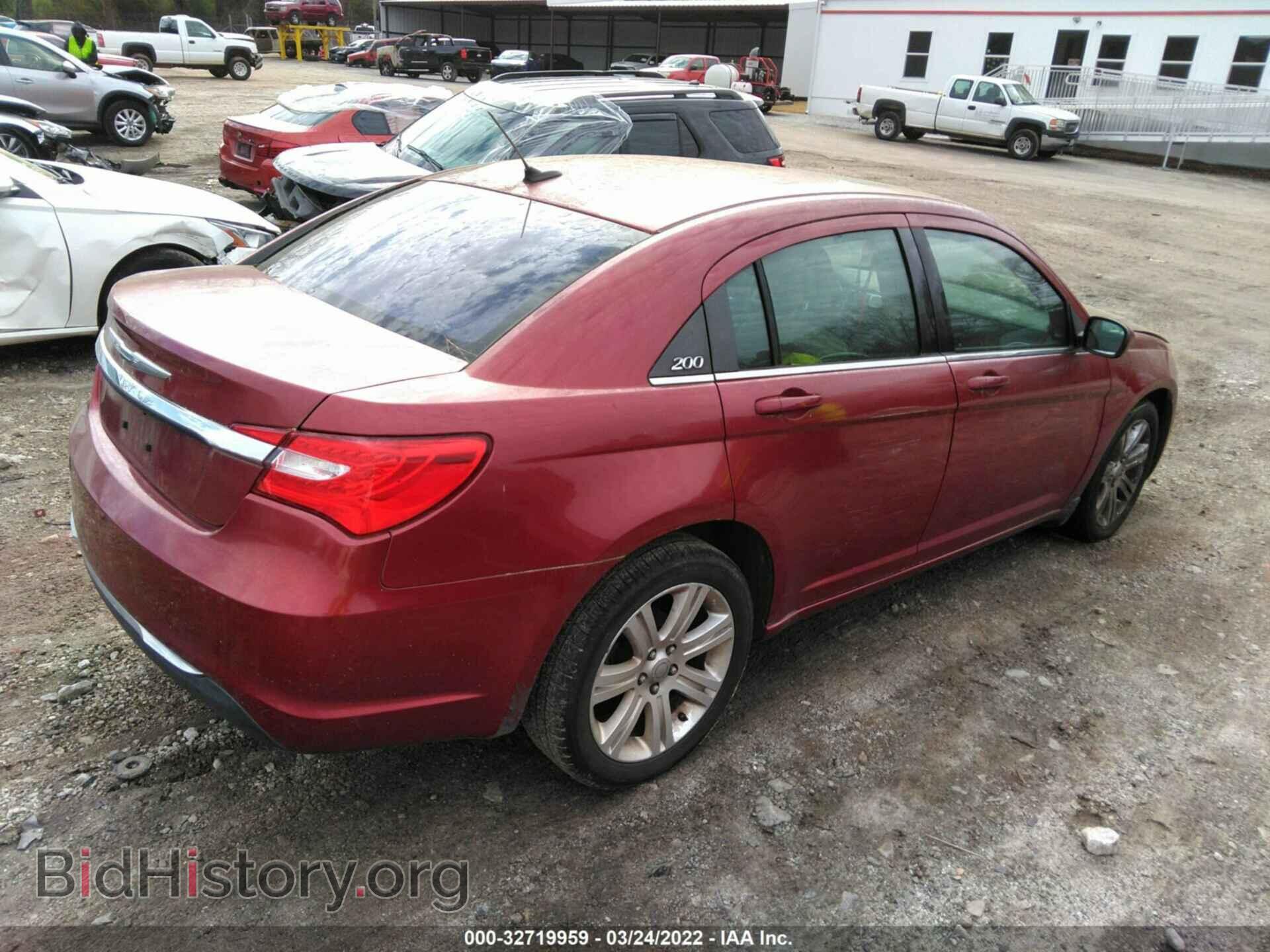 2012 CHRYSLER 200 - VIN: 1C3CCBBB7CN164355 - Фото 4