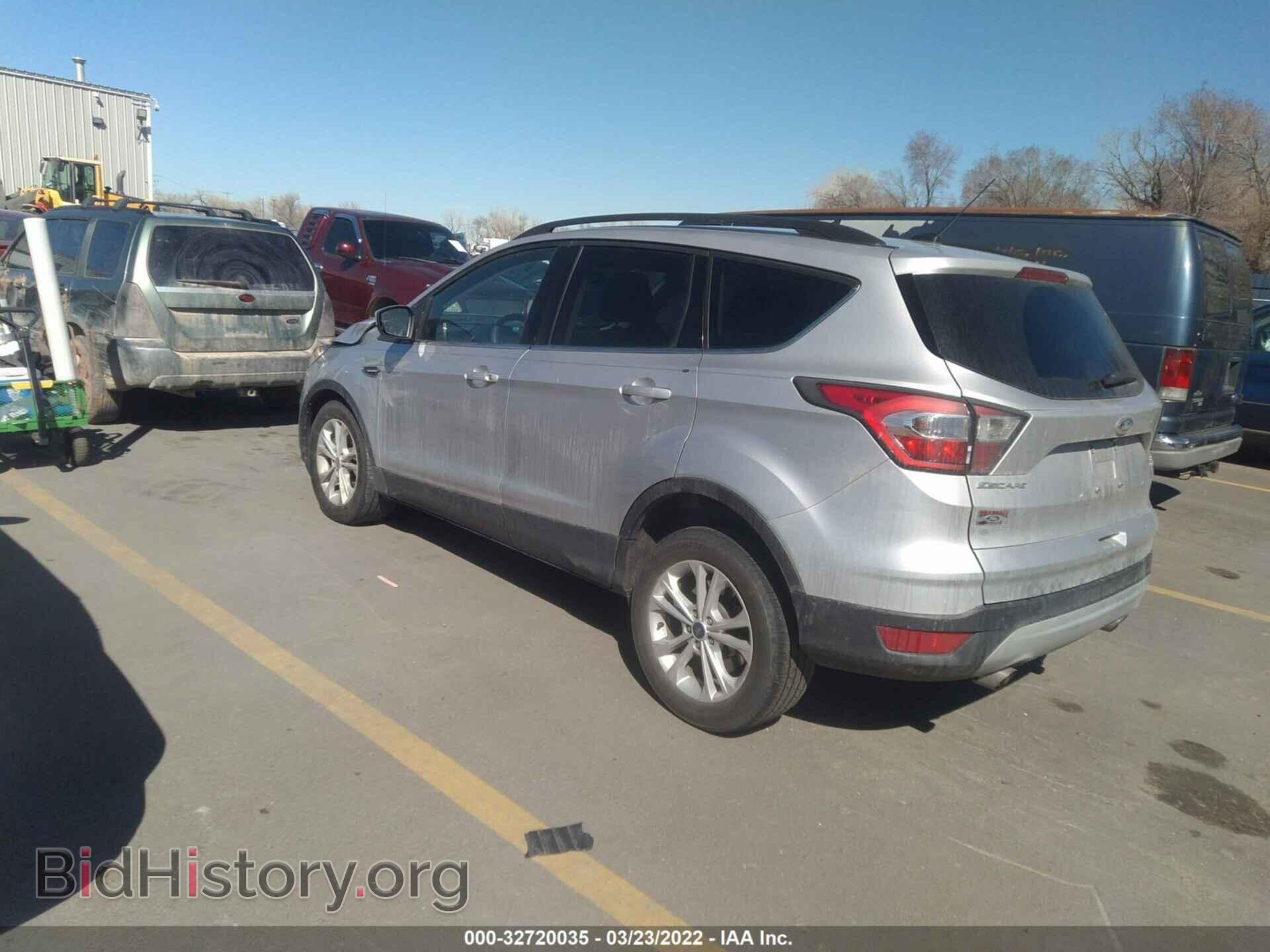 2017 FORD ESCAPE - VIN: 1FMCU9GD0HUB52973 - Фото 3