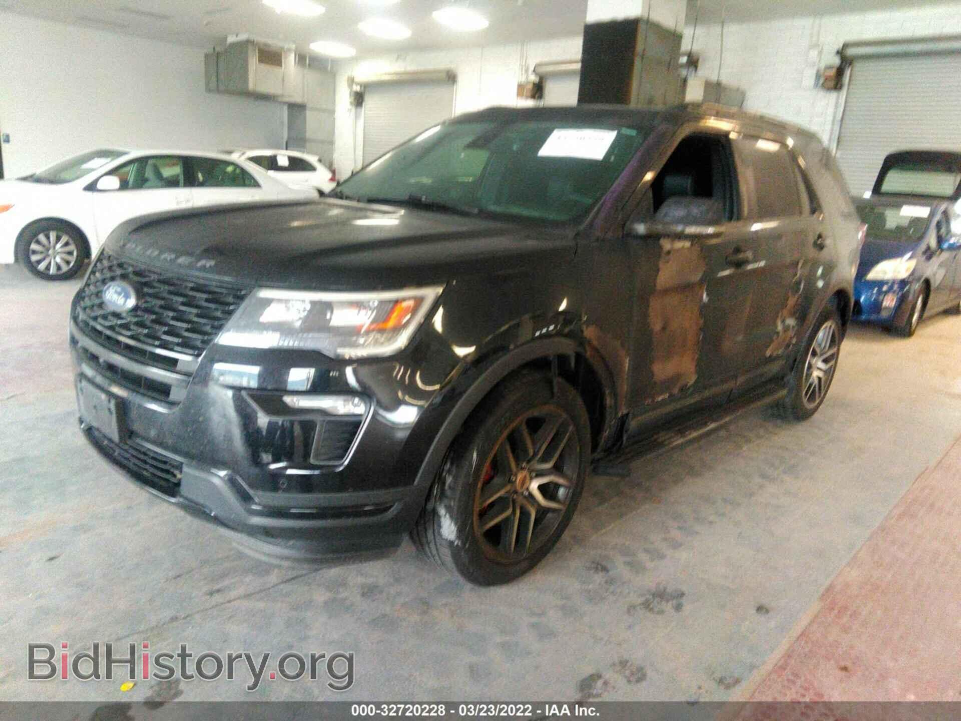 2018 FORD EXPLORER - VIN: 1FM5K8GT7JGB32319 - Photo 2