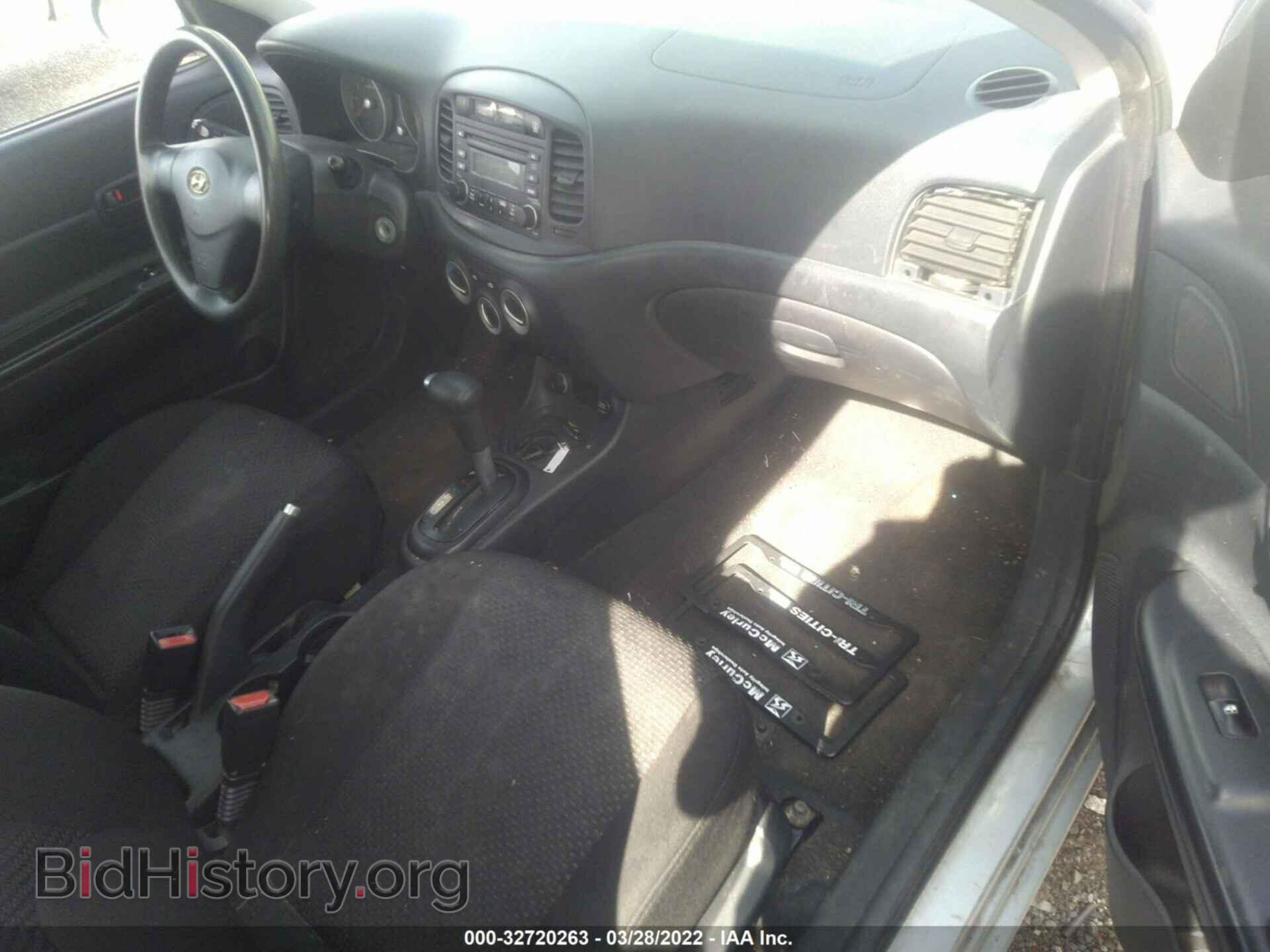 2007 HYUNDAI ACCENT - VIN: KMHCM36C57U045504 - Фото 5
