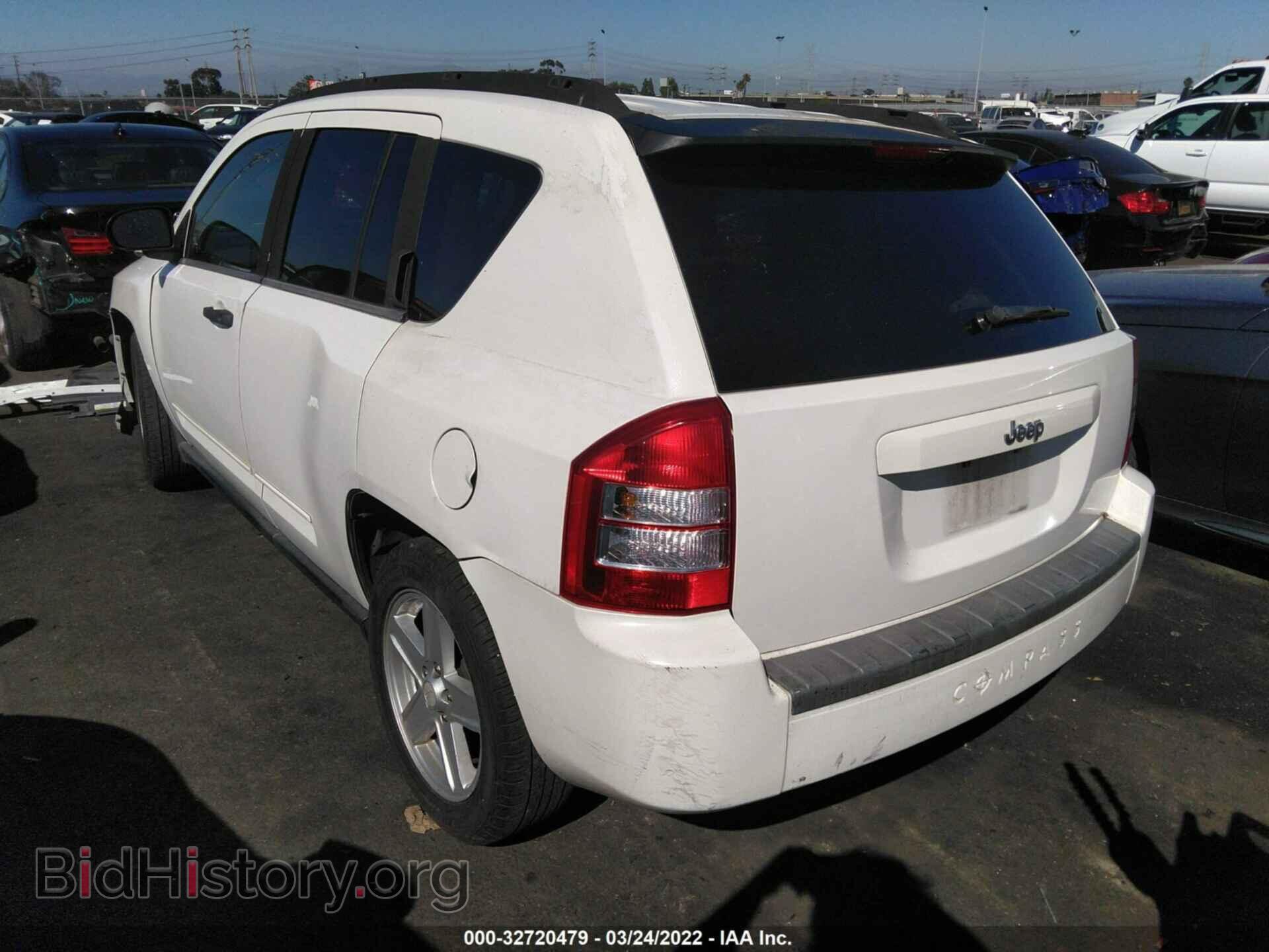 2007 JEEP COMPASS - VIN: 1J8FT47W07D244813 - Фото 3