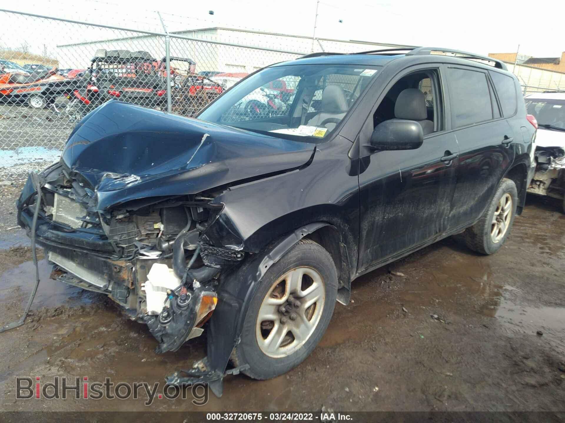 2011 TOYOTA RAV4 - VIN: 2T3BF4DV2BW153059 - Фото 2