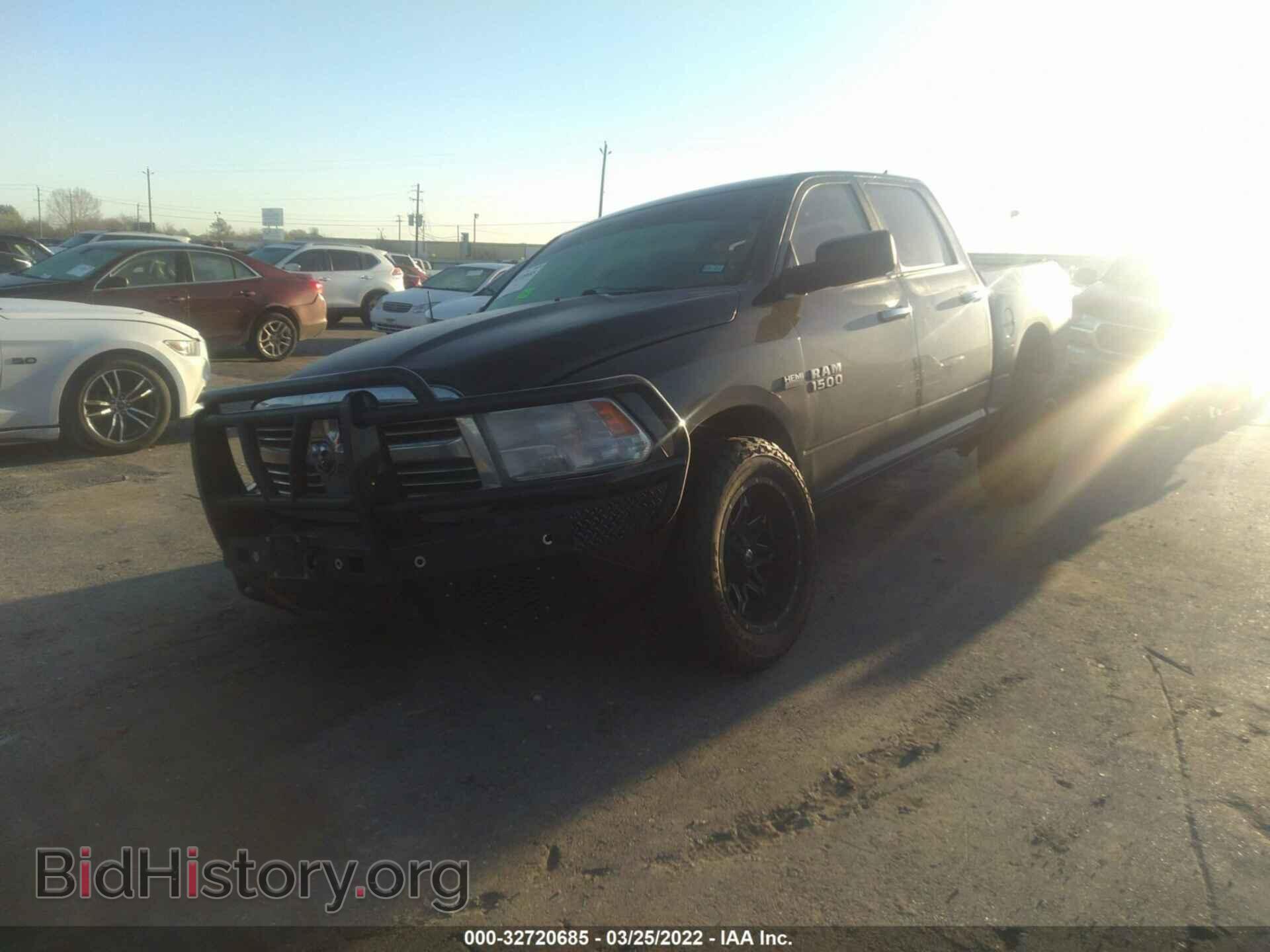 2015 RAM 1500 - VIN: 1C6RR7LT4FS556845 - Фото 2