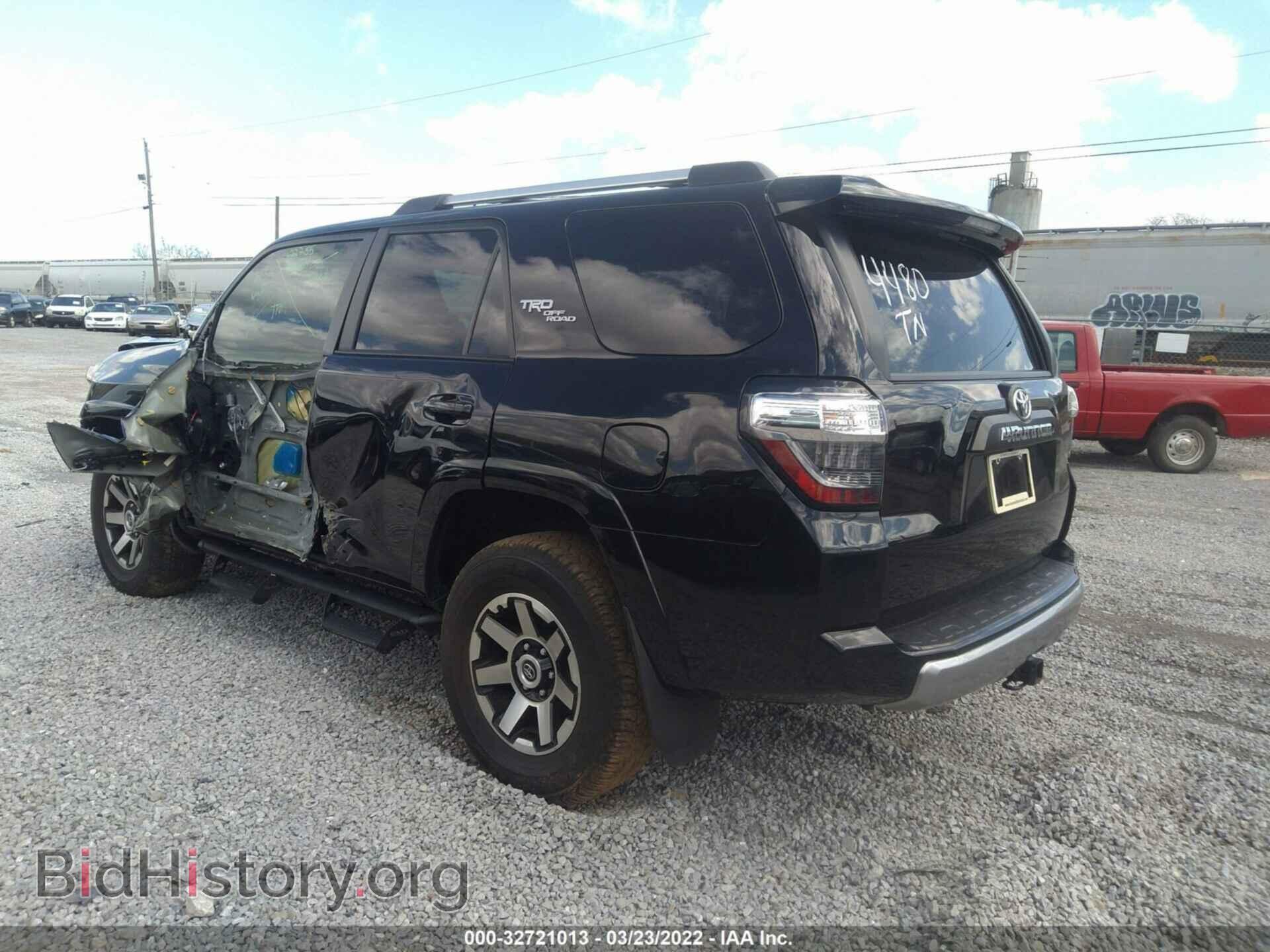 2018 TOYOTA 4RUNNER - VIN: JTEBU5JR2J5604480 - Фото 3