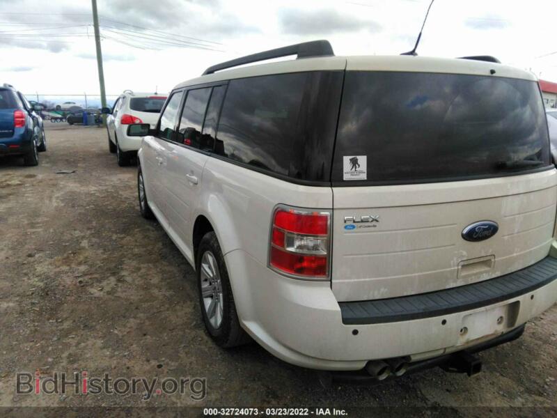 2011 Ford FLEX (VIN 2FMGK5BC9BBD34649) — photo 3 of 11