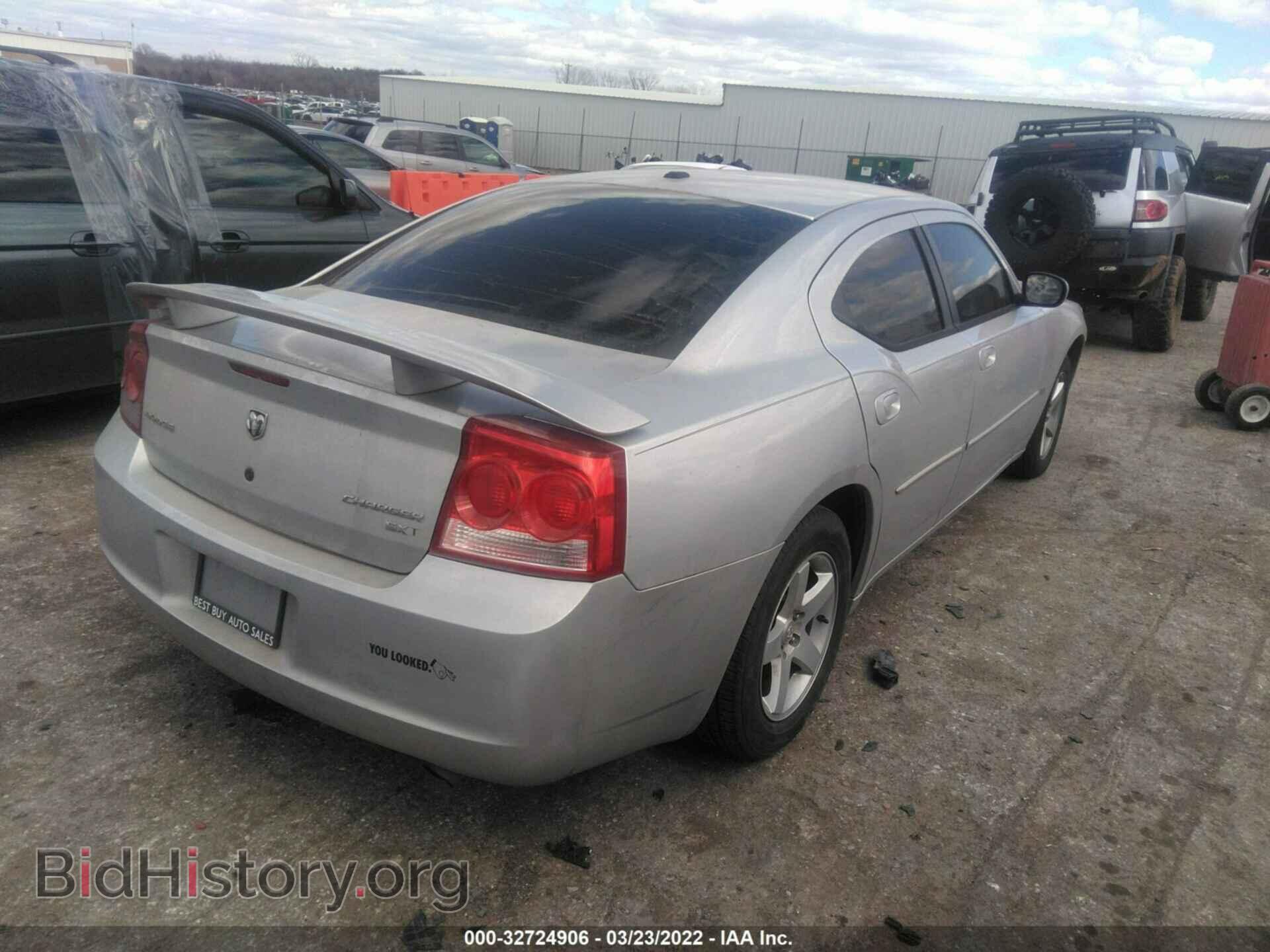 2010 DODGE CHARGER - VIN: 2B3CA3CVXAH117232 - Фото 4