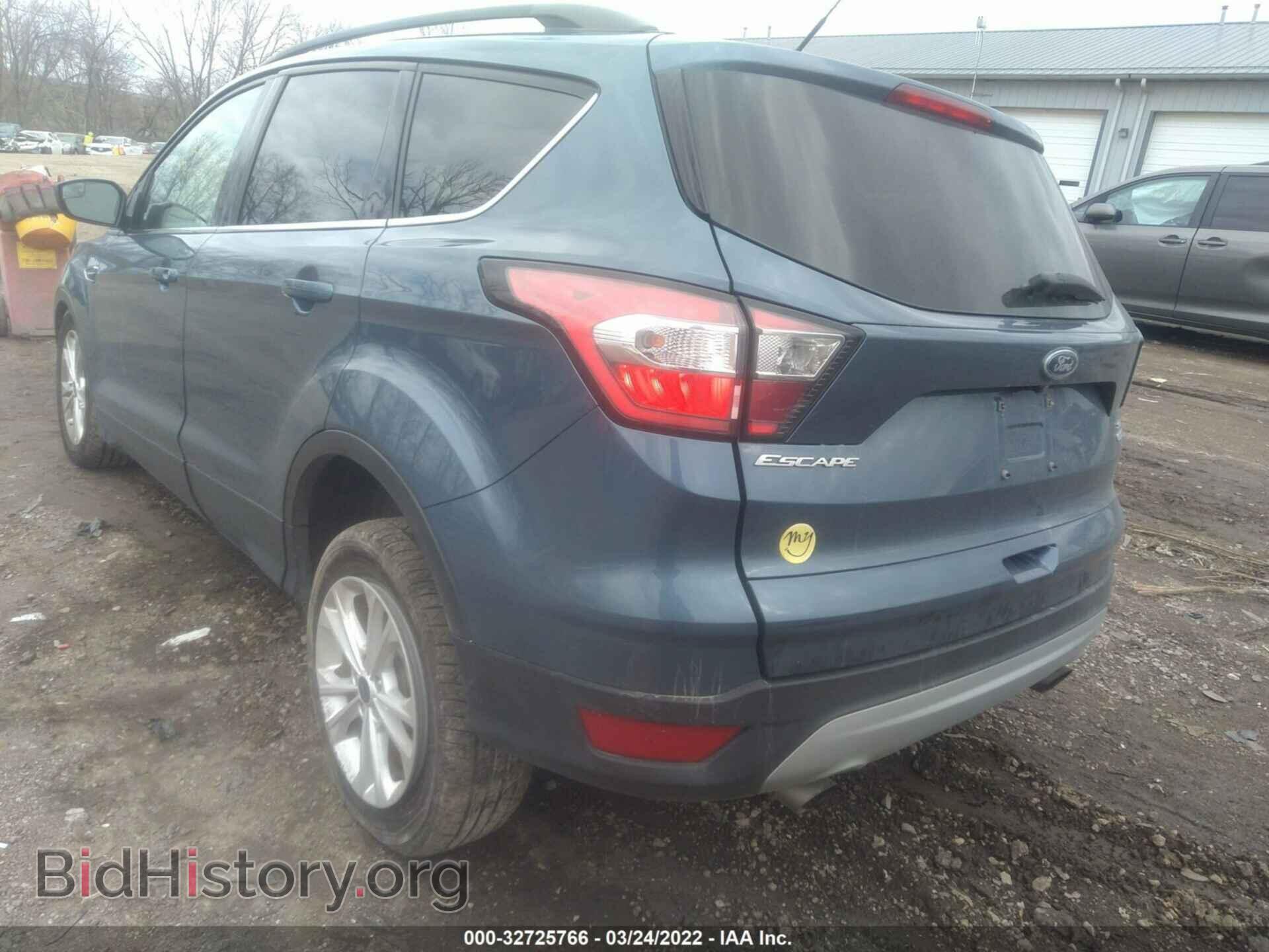 2018 FORD ESCAPE - VIN: 1FMCU9GD3JUB75492 - Фото 3