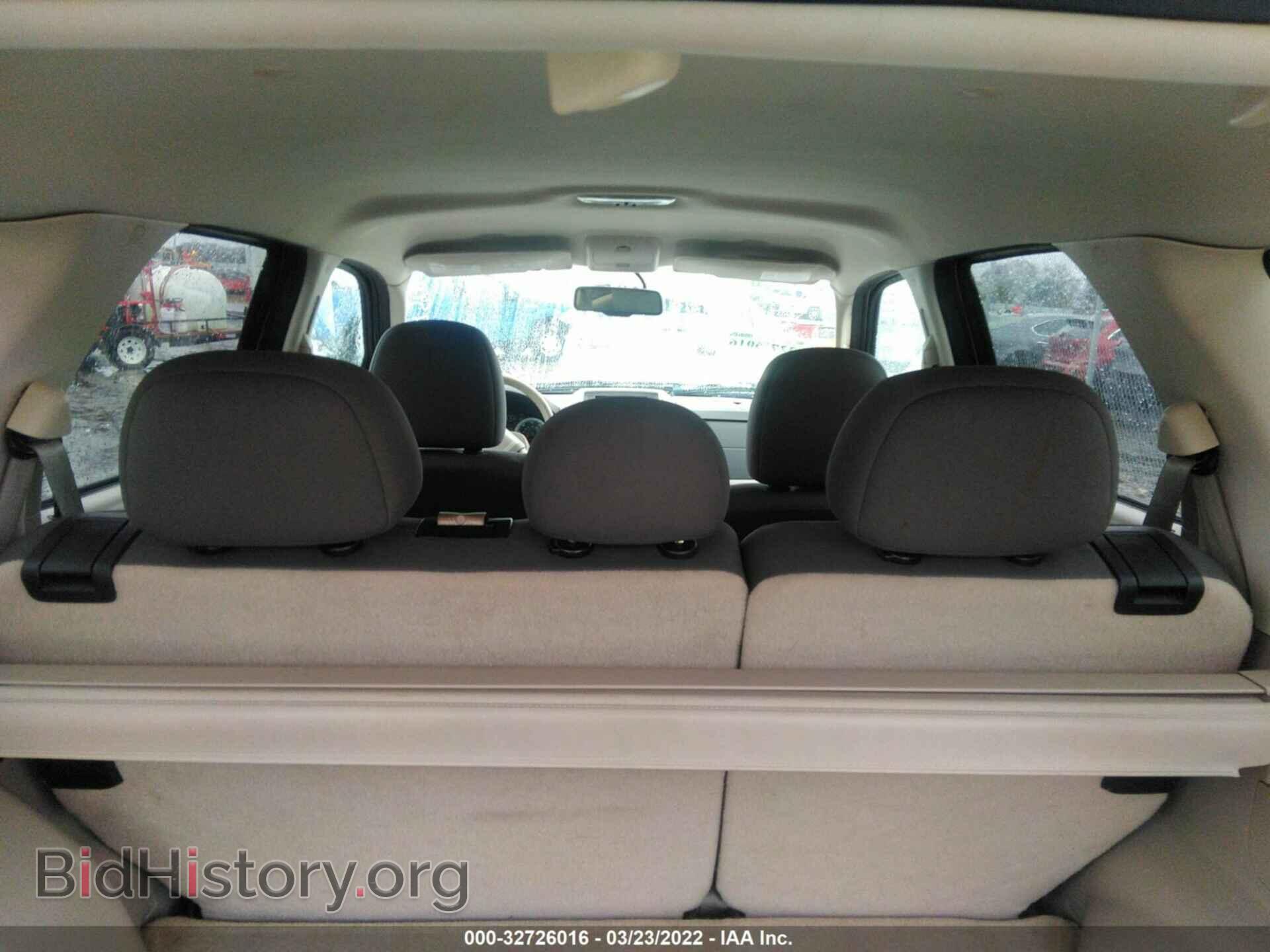 2009 FORD ESCAPE - VIN: 1FMCU03749KB02117 - Фото 6
