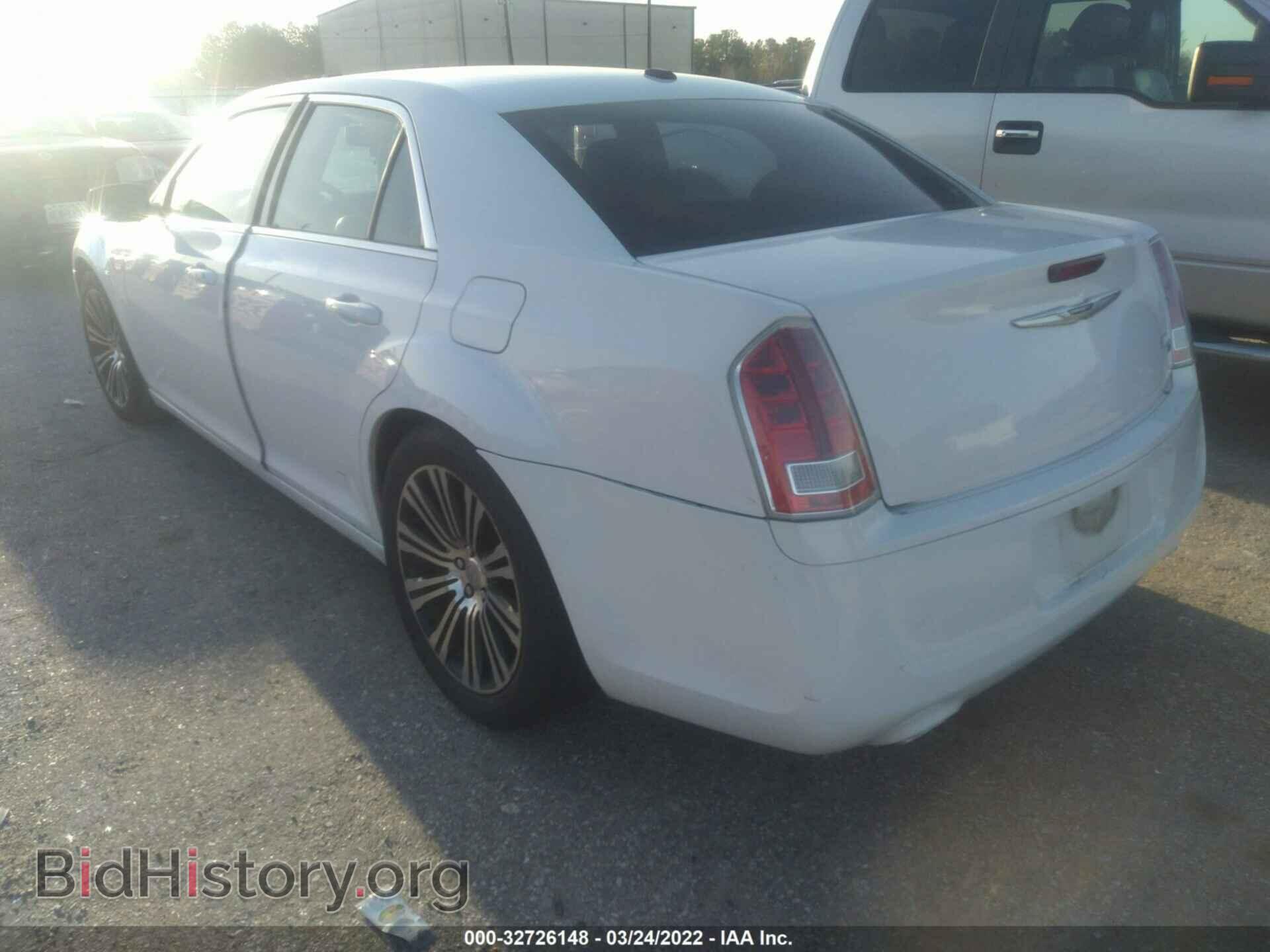 2014 CHRYSLER 300 - VIN: 2C3CCABG8EH200927 - Фото 3