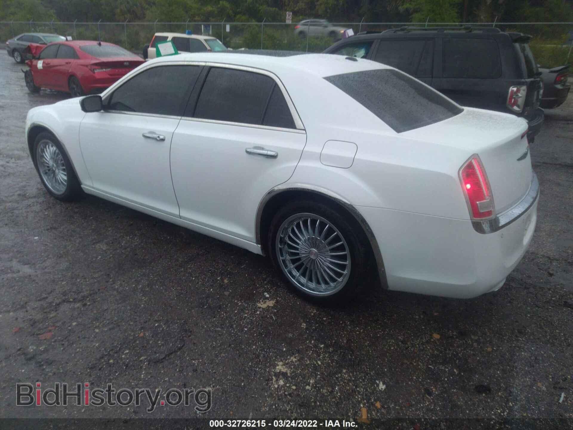 2013 CHRYSLER 300 - VIN: 2C3CCAEG7DH505104 - Фото 3