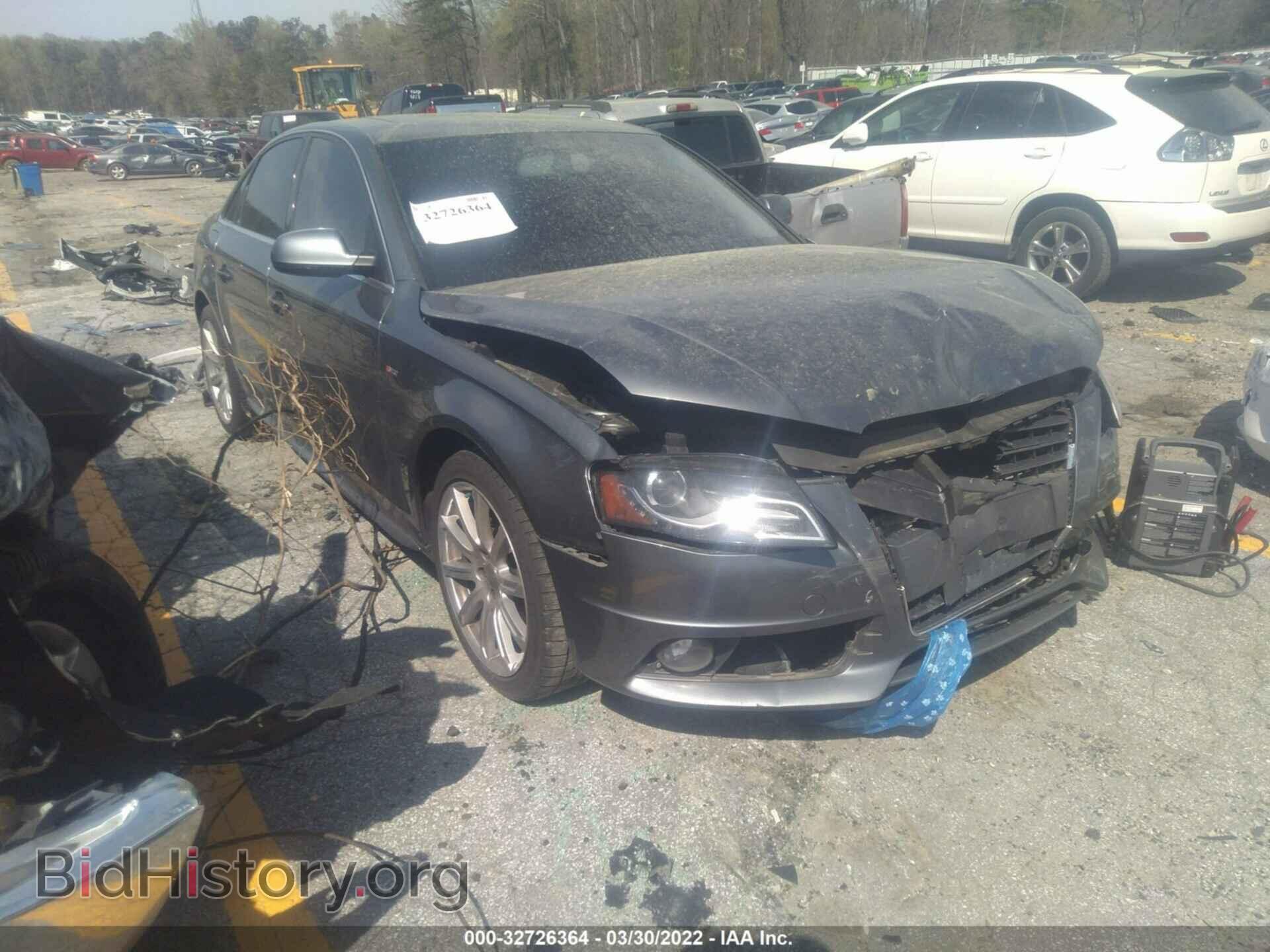 Фотография WAUFFAFL0CA118030 - AUDI A4 2012