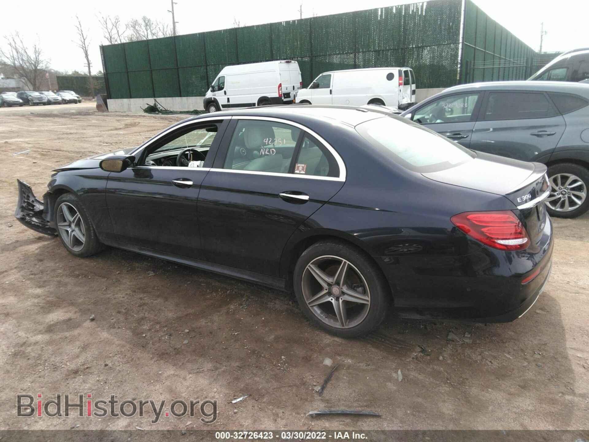 2017 MERCEDES-BENZ E-CLASS - VIN: WDDZF4KB5HA156803 - Фото 3
