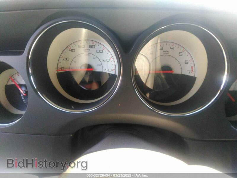 2014 Dodge CHALLENGER (VIN 2C3CDYAG7EH244957) — фото 7 из 12