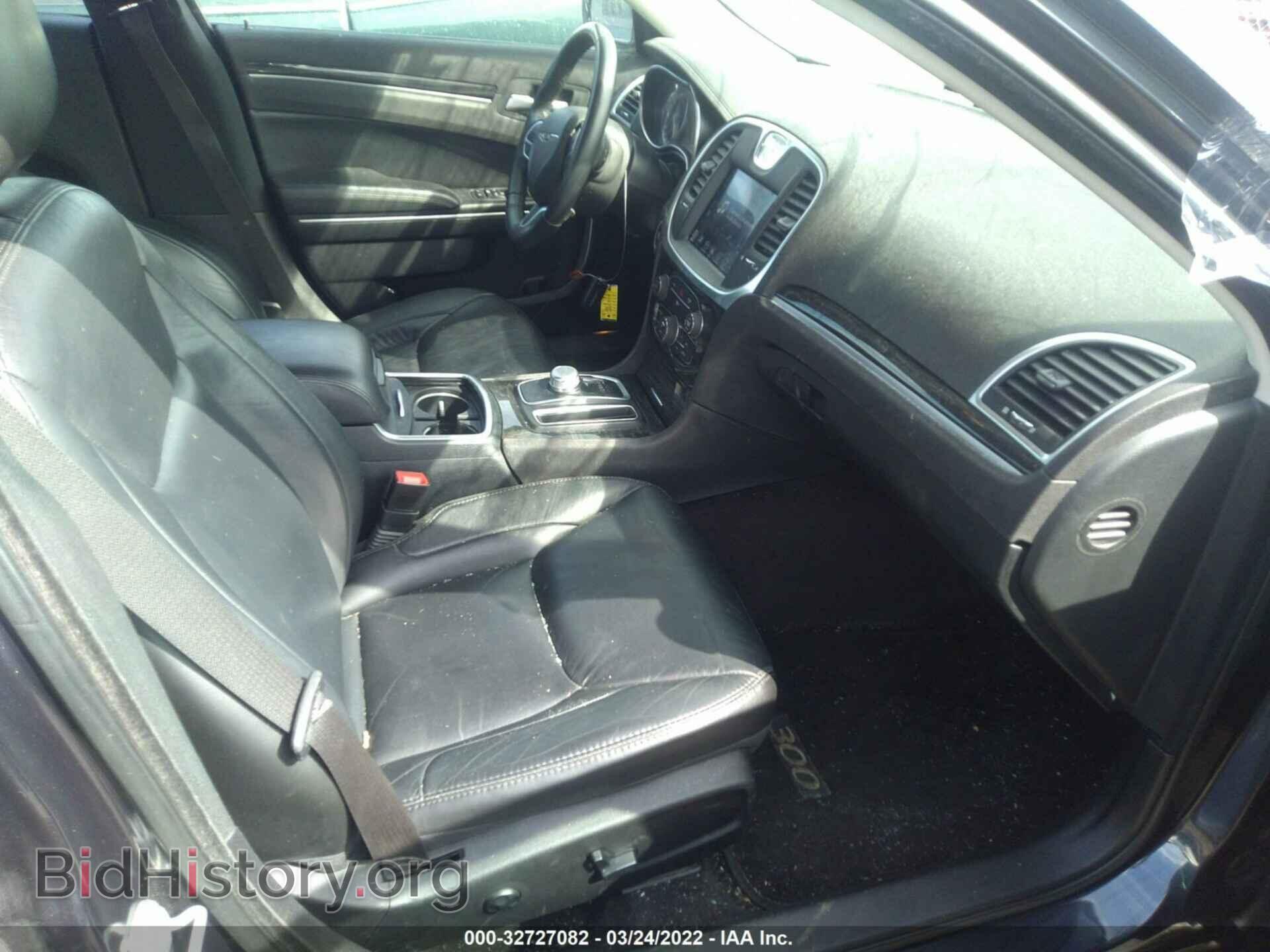 2017 CHRYSLER 300 - VIN: 2C3CCAAG0HH668043 - Фото 5