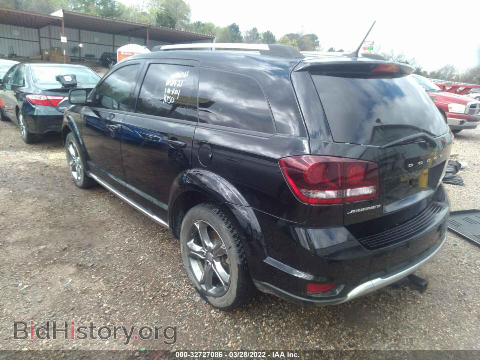 2017 DODGE JOURNEY - VIN: 3C4PDCGB4HT708567 - Фото 3