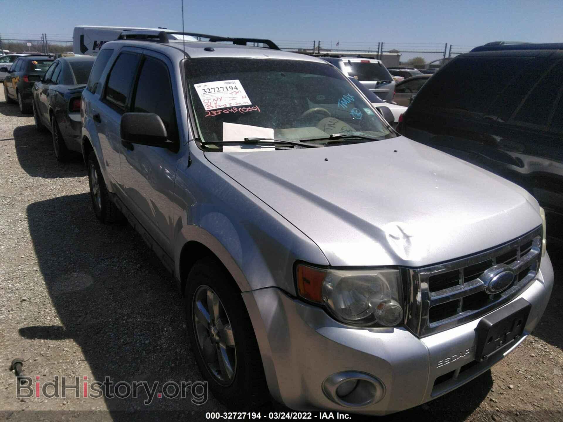 Photo 1FMCU0DG9AKA31290 - FORD ESCAPE 2010