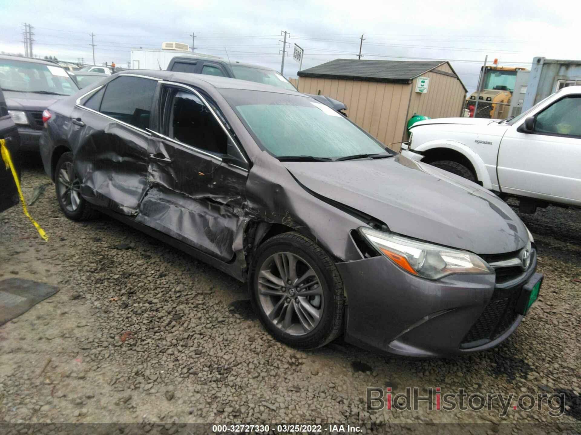 Photo 4T1BF1FK0HU627156 - TOYOTA CAMRY 2017