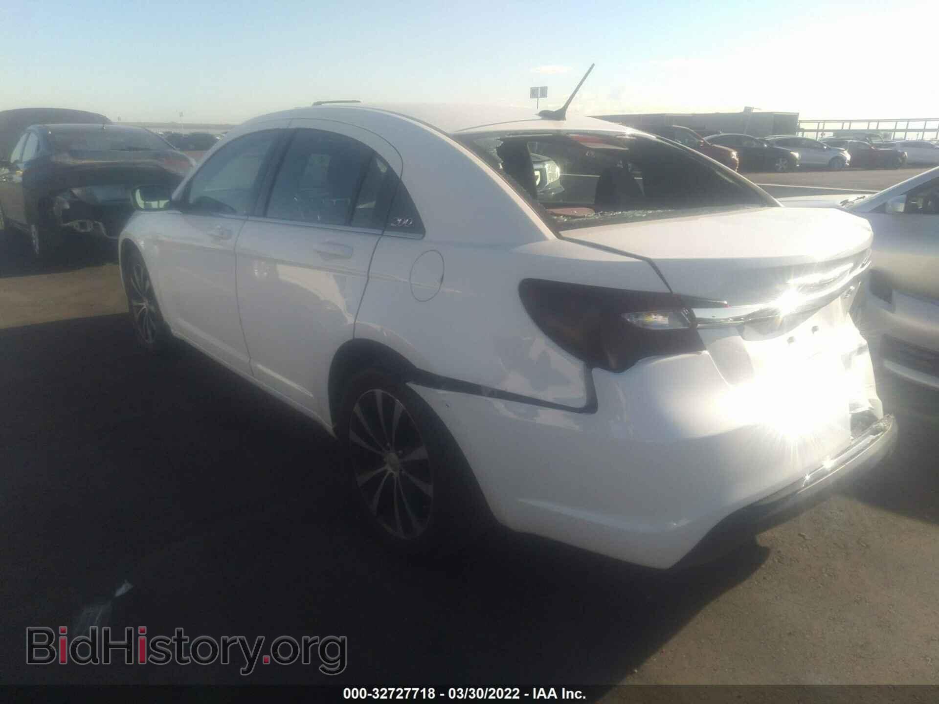 2013 CHRYSLER 200 - VIN: 1C3CCBBB8DN584630 - Фото 3