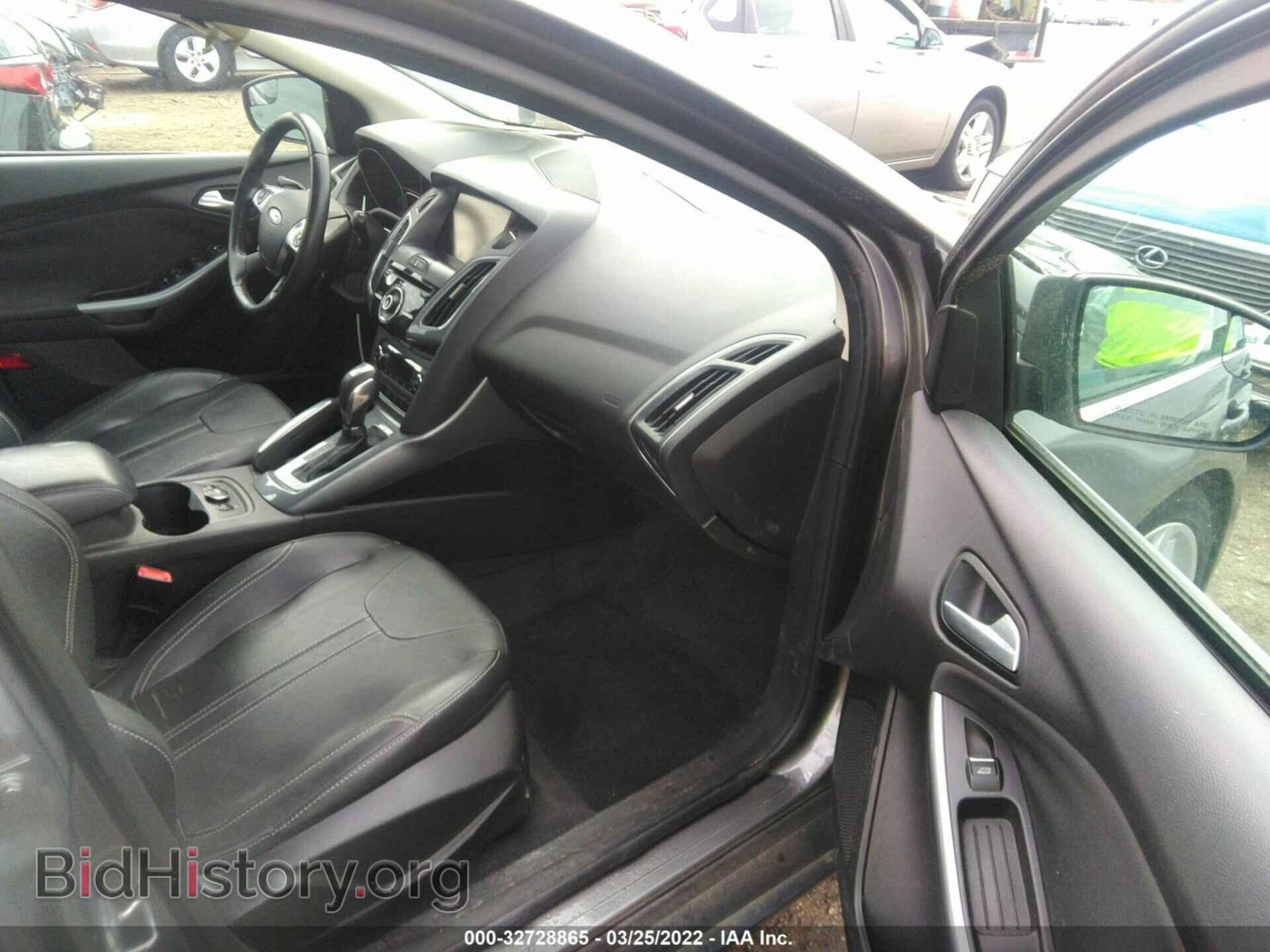2012 FORD FOCUS - VIN: 1FAHP3N24CL402560 - Фото 5