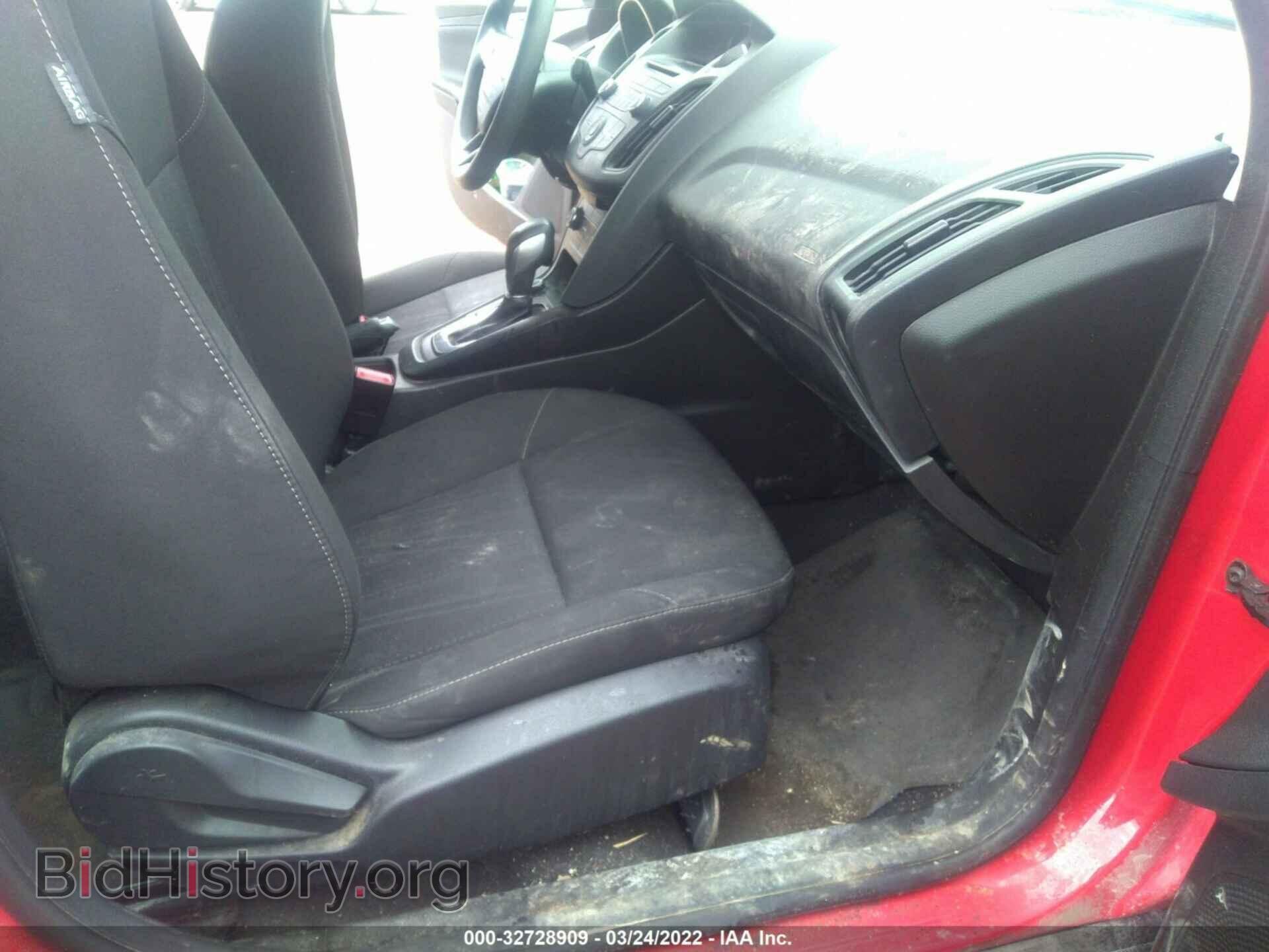 2017 FORD FOCUS - VIN: 1FADP3F2XHL237649 - Фото 5
