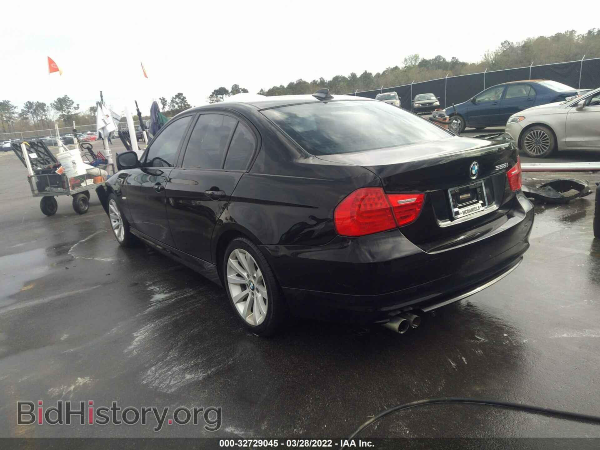2011 BMW 3 SERIES - VIN: WBAPH5C52BA444017 - Фото 3