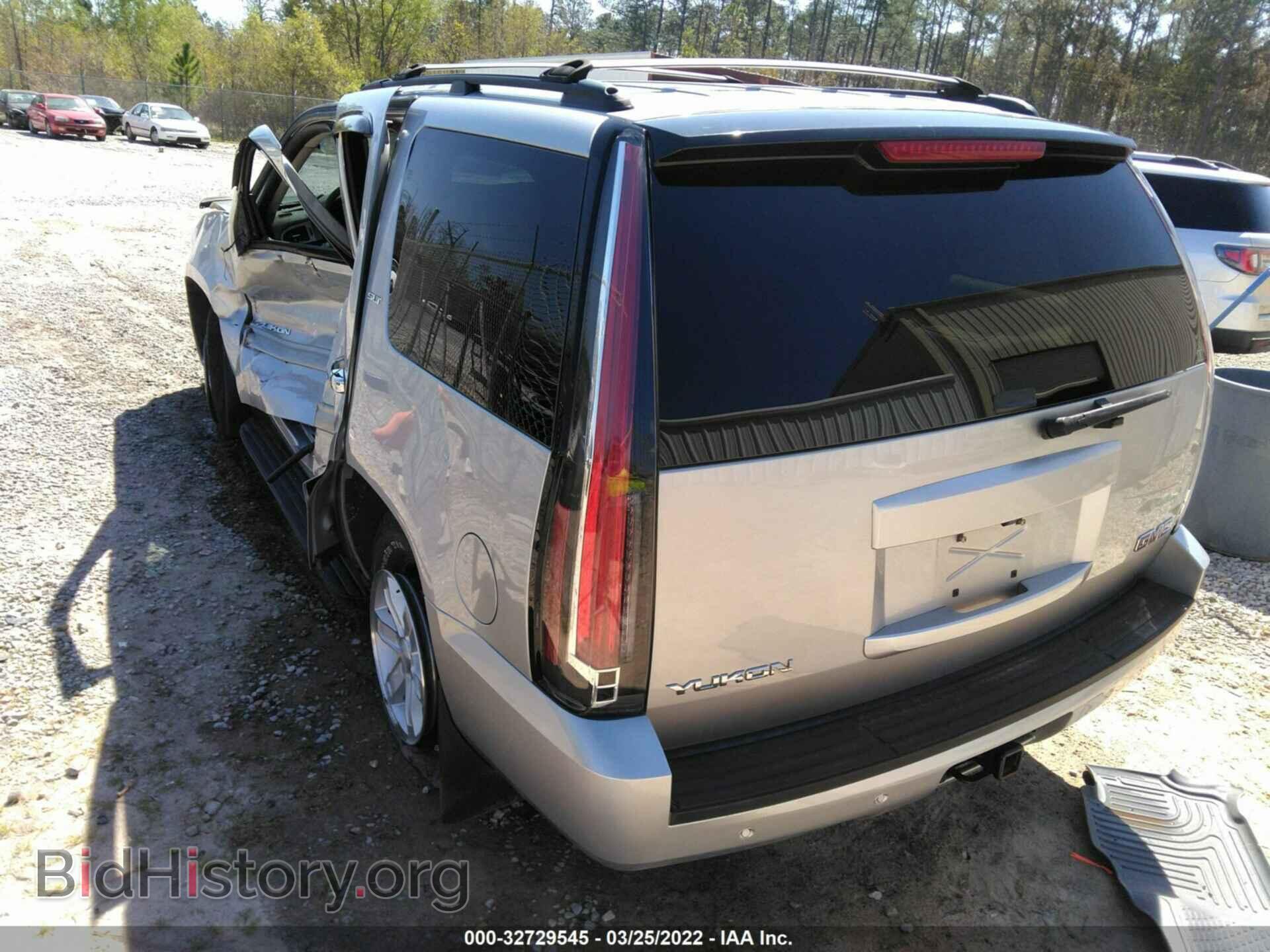 2012 GMC YUKON - VIN: 1GKS1CE07CR112797 - Фото 3