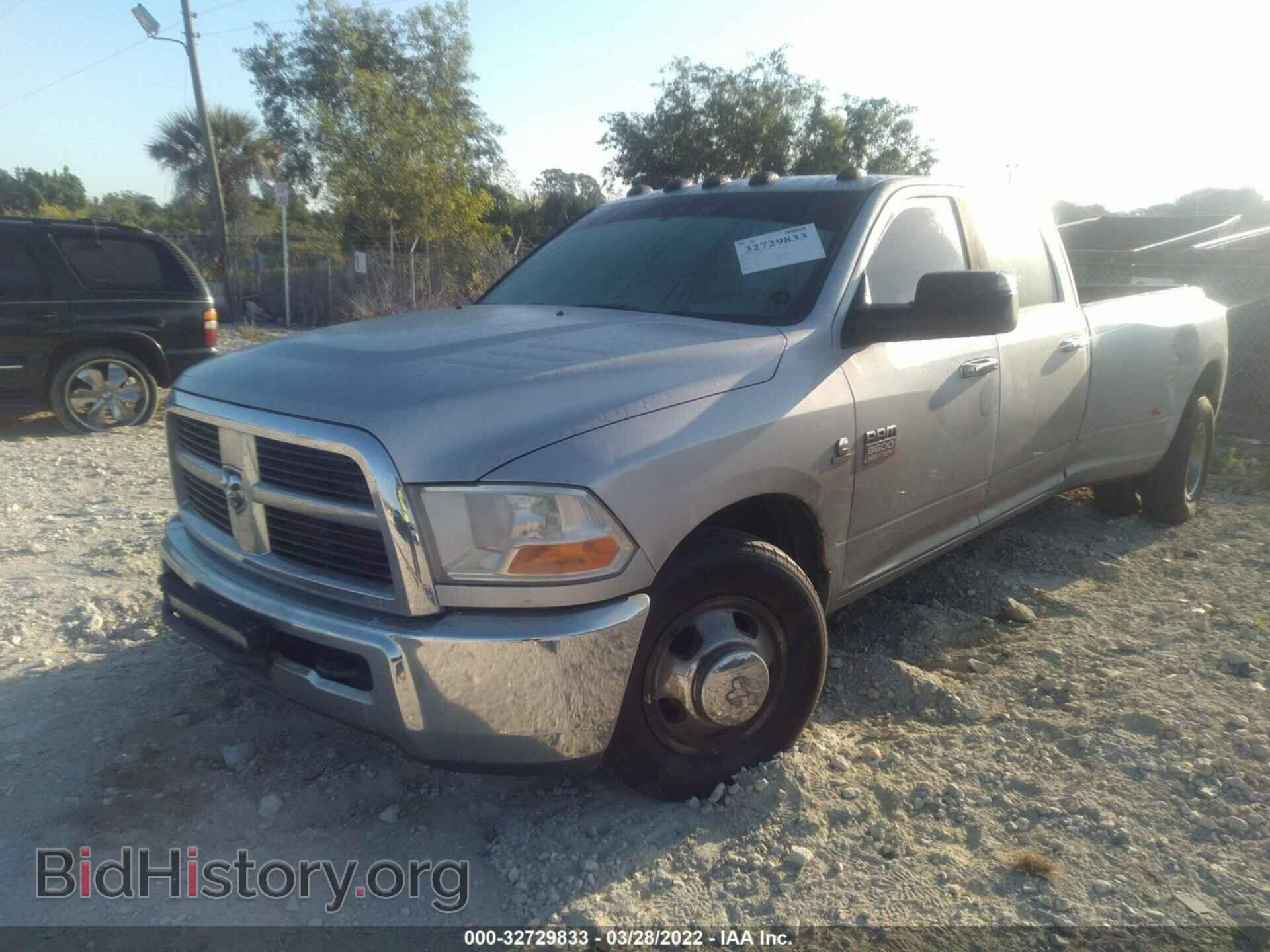 2011 RAM 3500 - VIN: 3D73M4CLXBG633947 - Фото 2