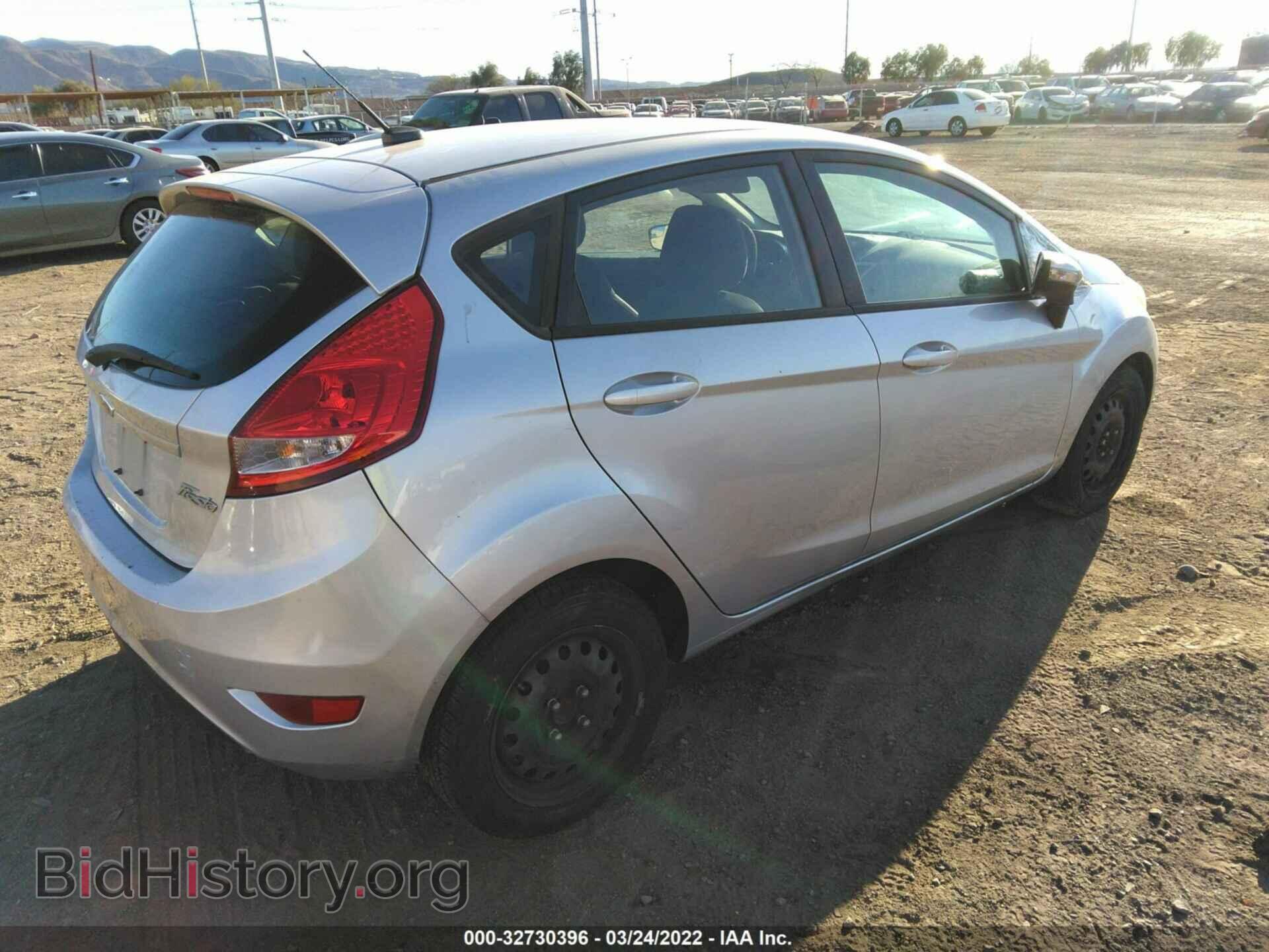 2013 FORD FIESTA - VIN: 3FADP4EJ6DM131271 - Фото 4