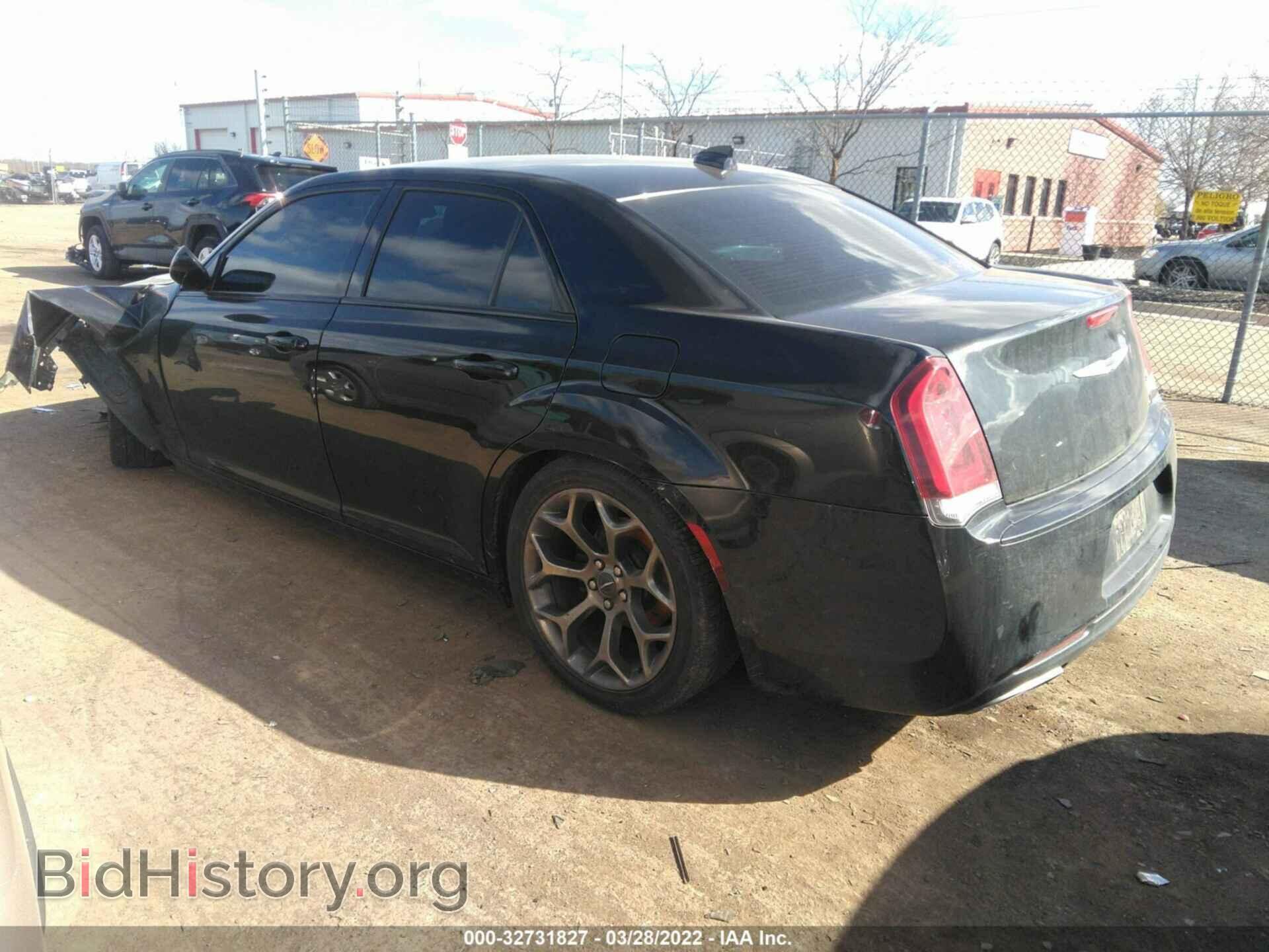 2015 CHRYSLER 300 - VIN: 2C3CCABG0FH838252 - Фото 3