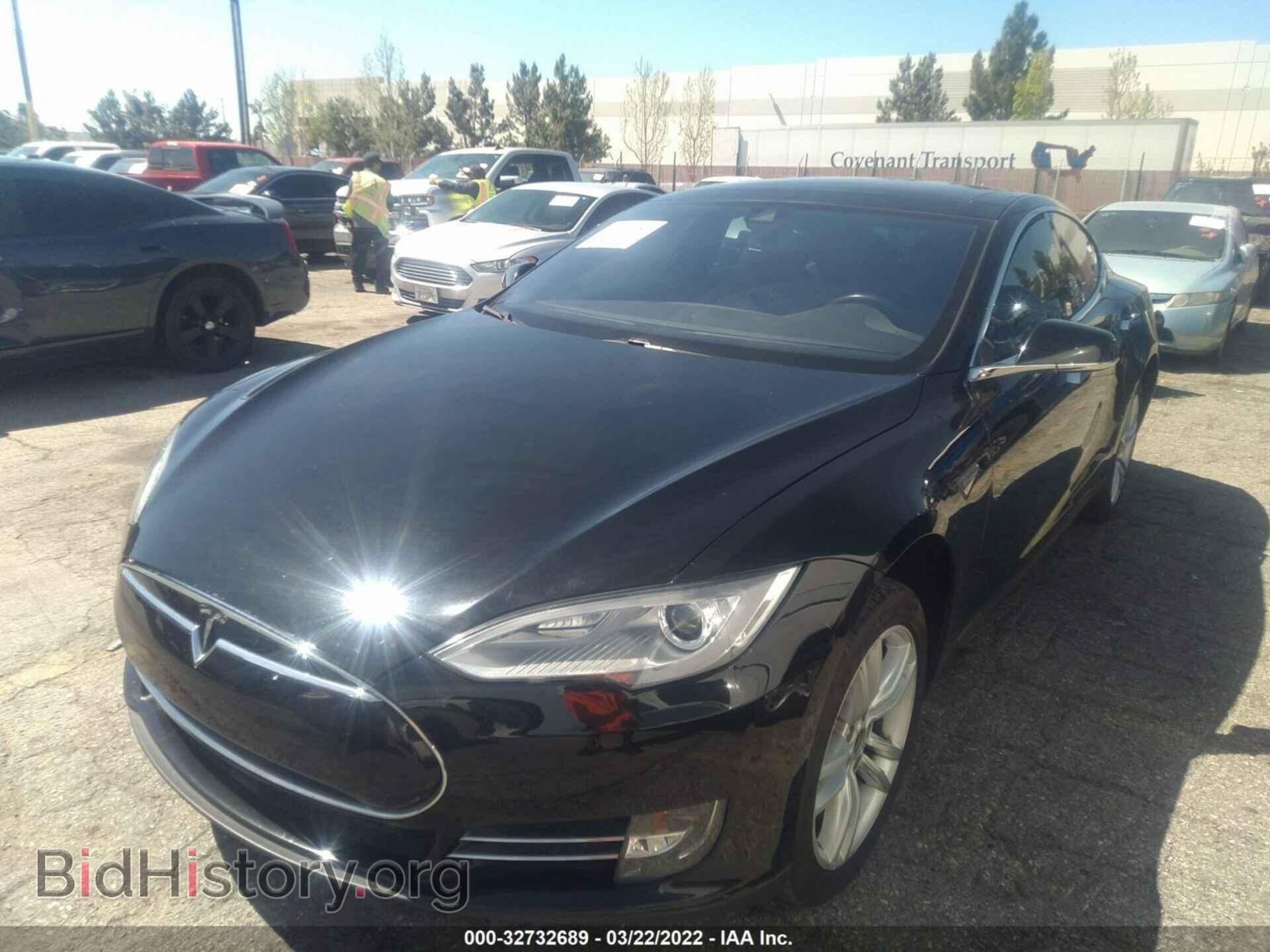 2014 TESLA MODEL S - VIN: 5YJSA1H19EFP66830 - Фото 2