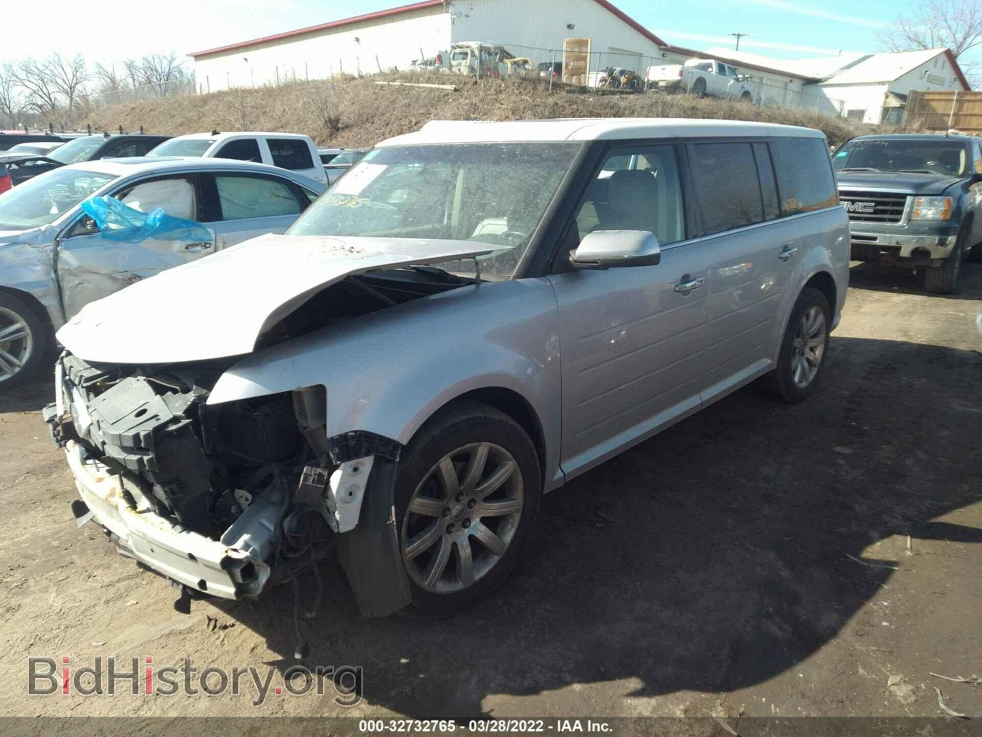 2009 FORD FLEX - VIN: 2FMEK63C39BA45689 - Photo 2