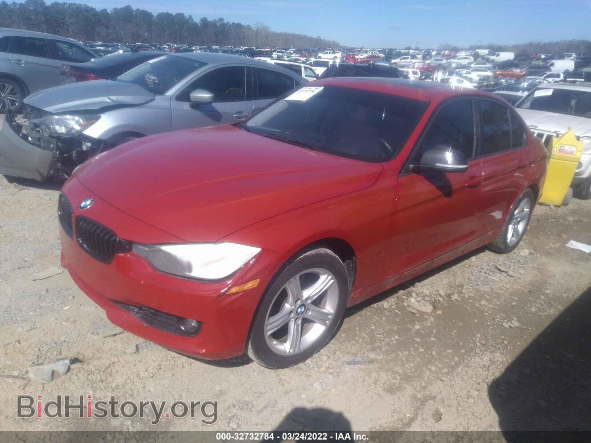 2013 BMW 3 SERIES - VIN: WBA3A5G55DNP19677 - Фото 2